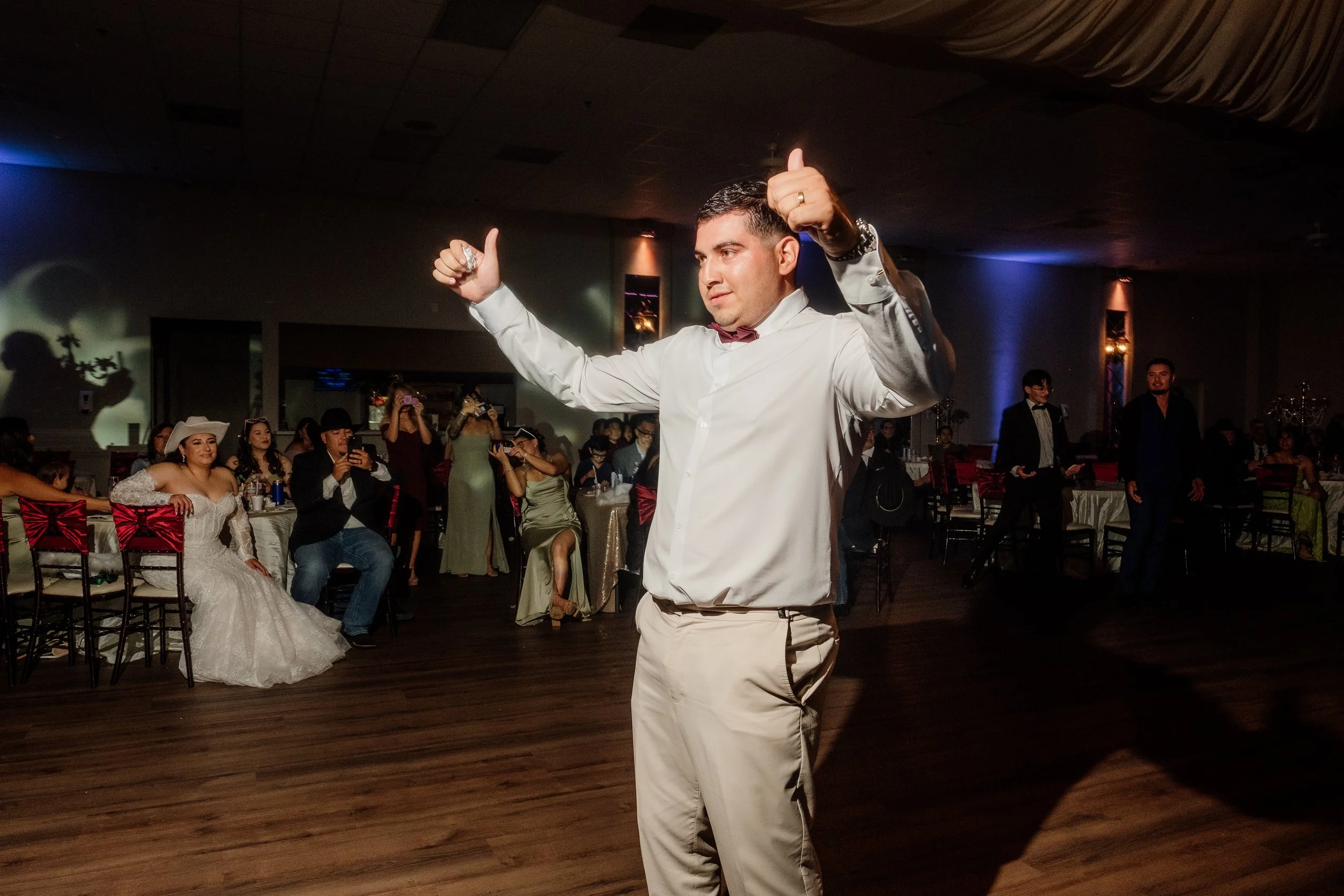 Wedding Day E+C 564.jpg