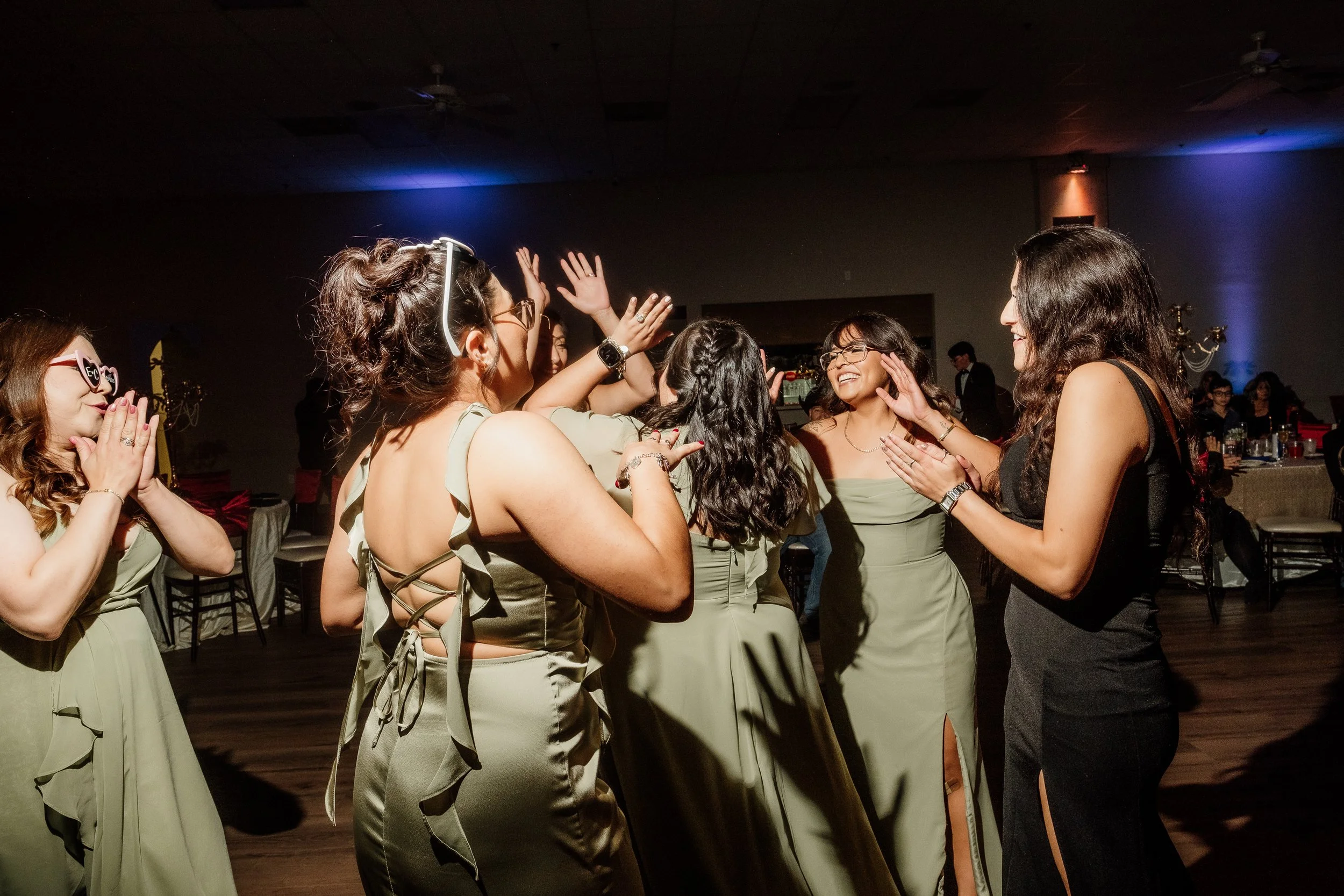 Wedding Day E+C 590.jpg