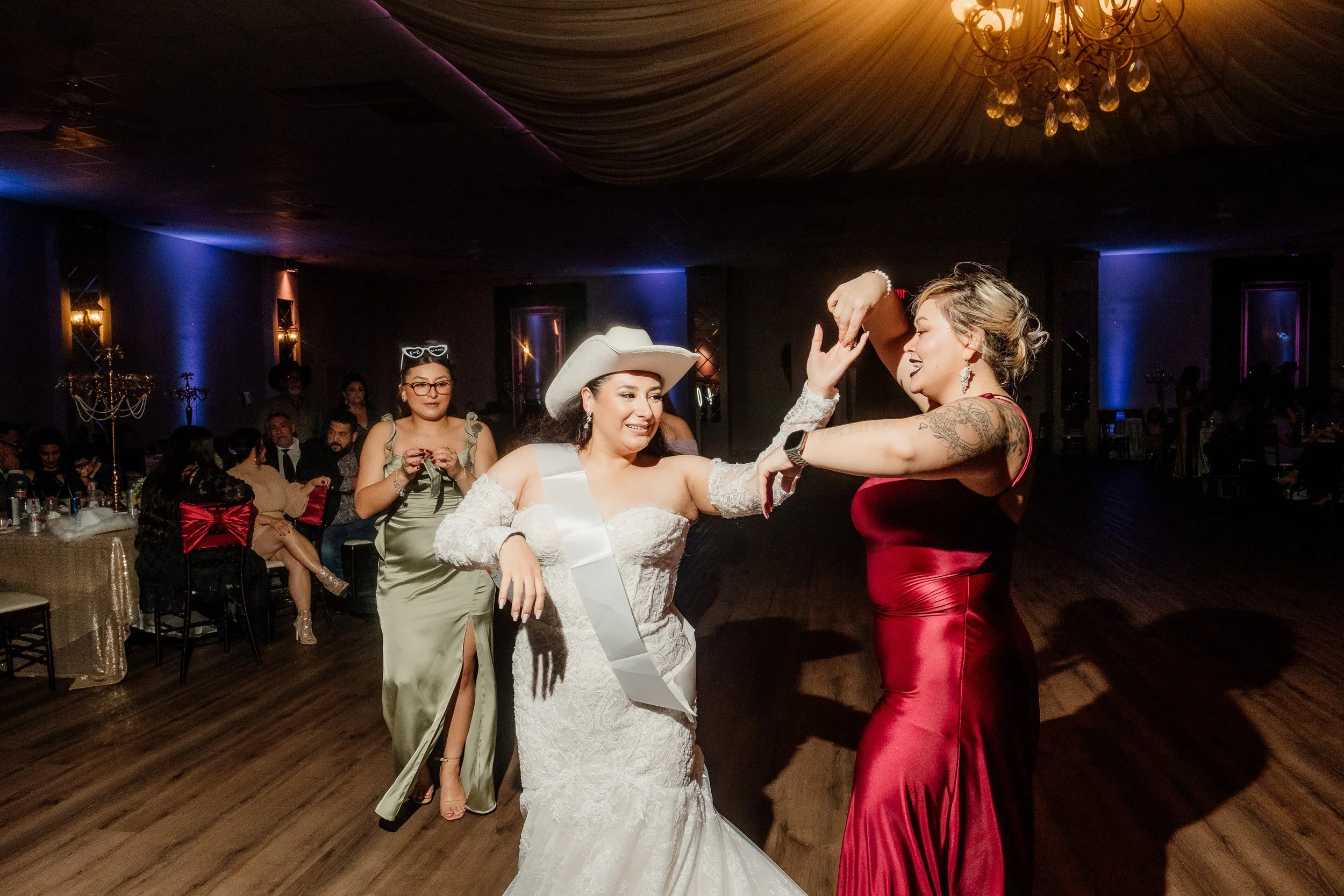 Wedding Day E+C 602.jpg