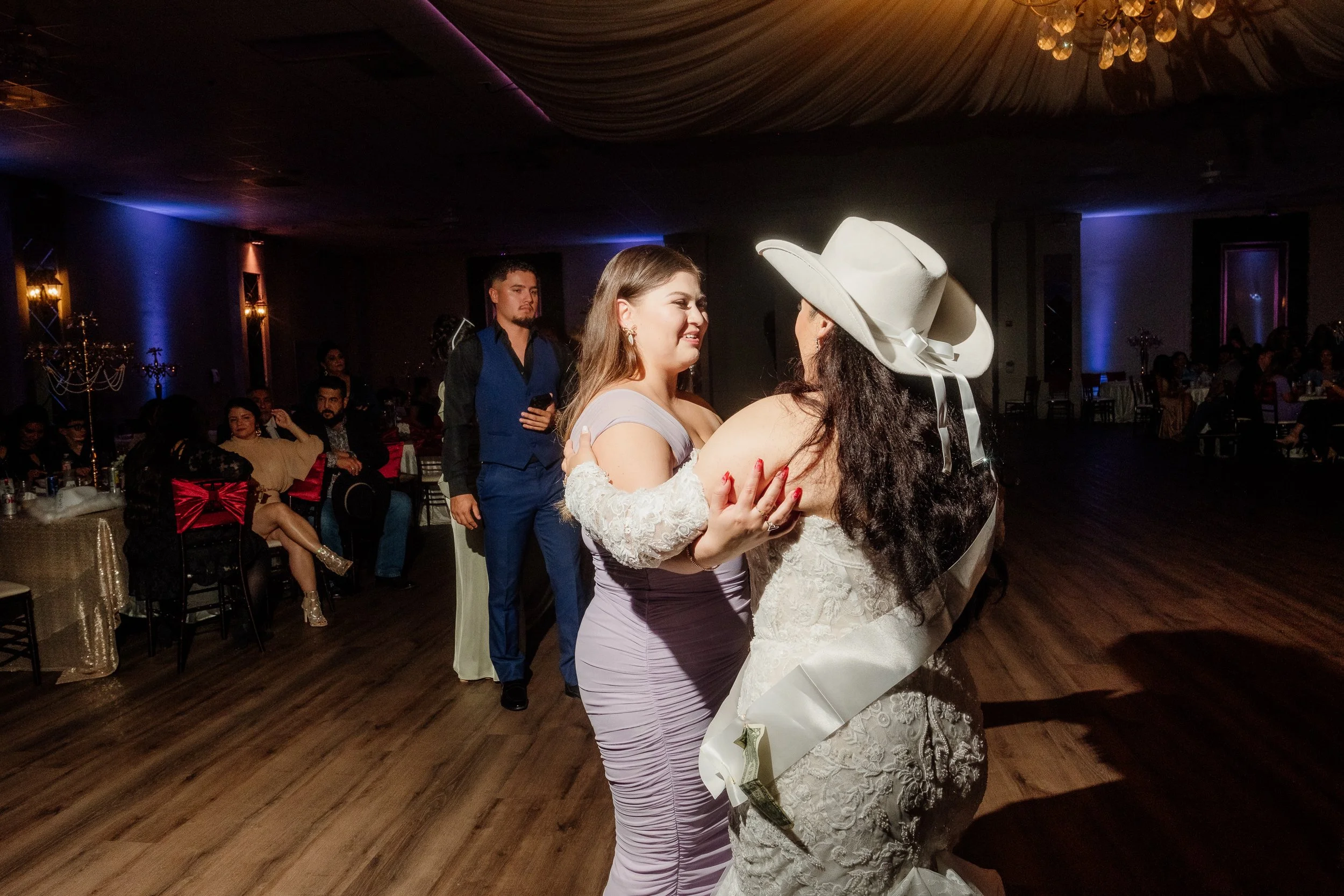 Wedding Day E+C 606.jpg
