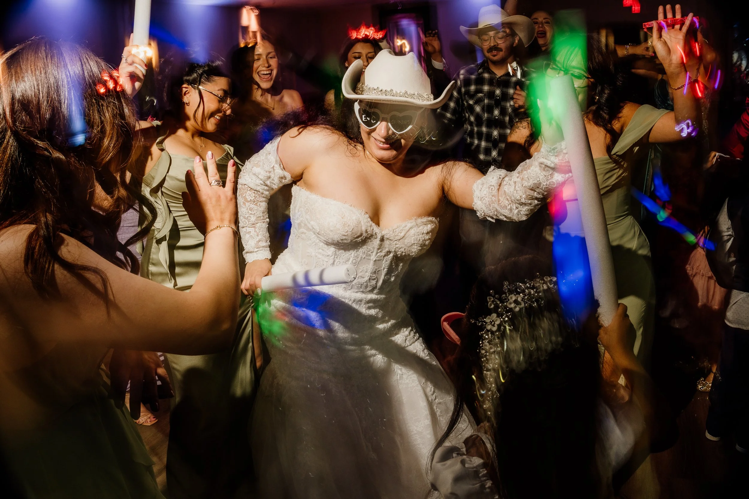 Wedding Day E+C 362.jpg