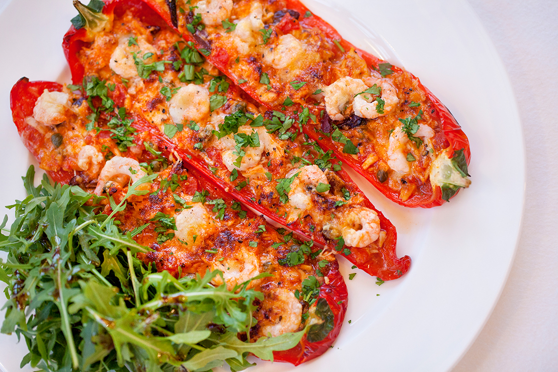 Pizza Peppers with tuna and prawns