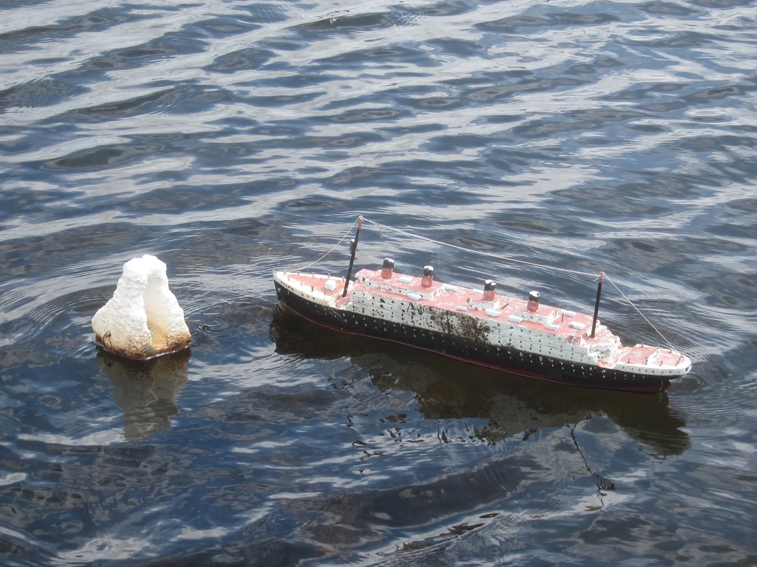 Titanic.JPG