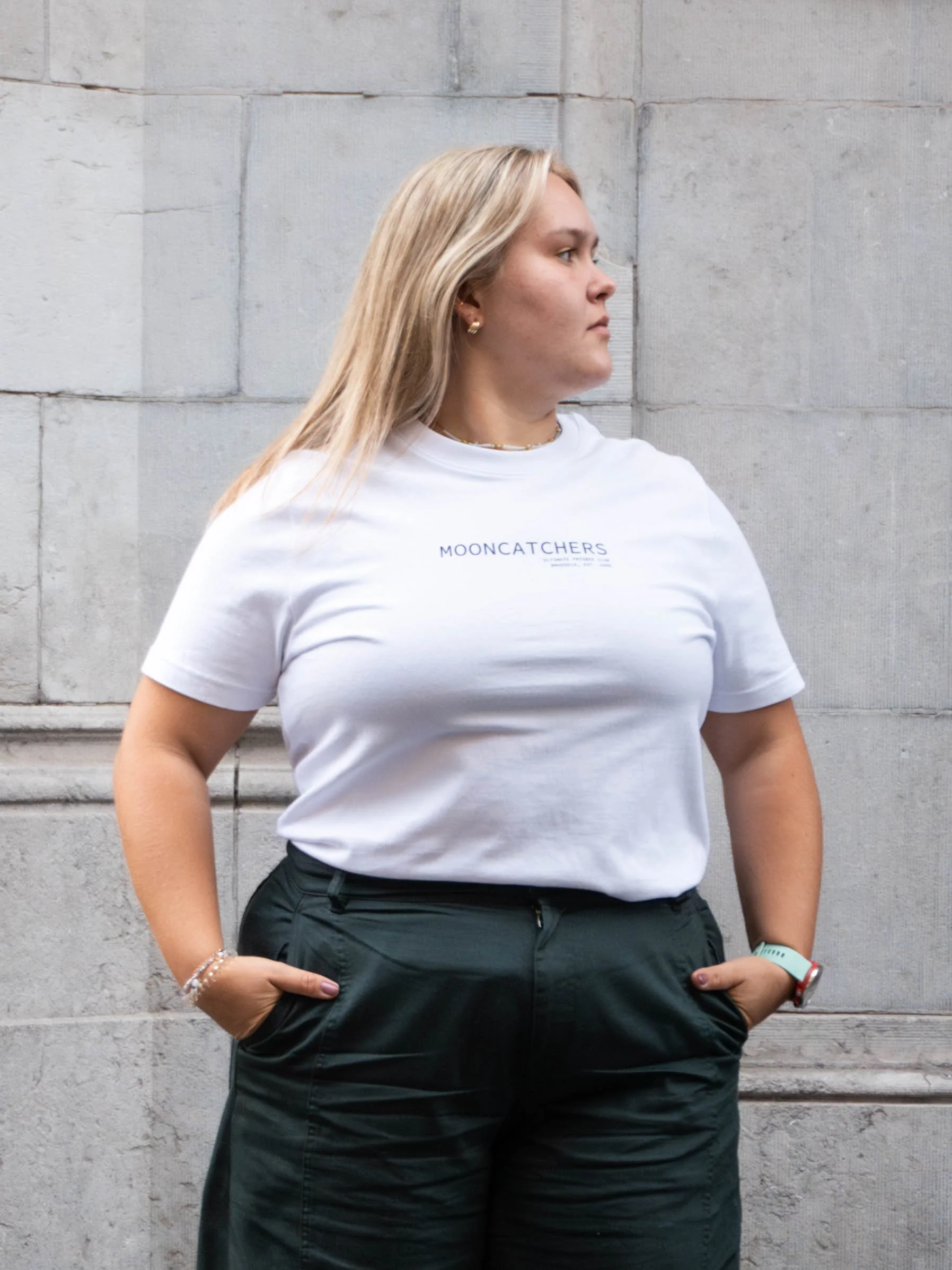 2025_Moon Merch Aeris Raymaekers18.jpg