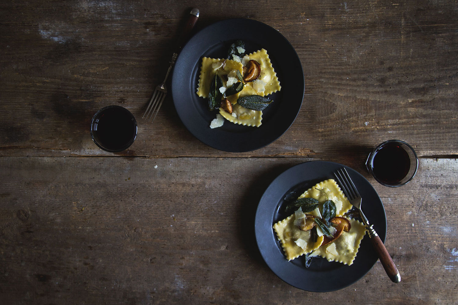 07_NOMNOM_Steinpilz_Marroni_Ravioli.jpg