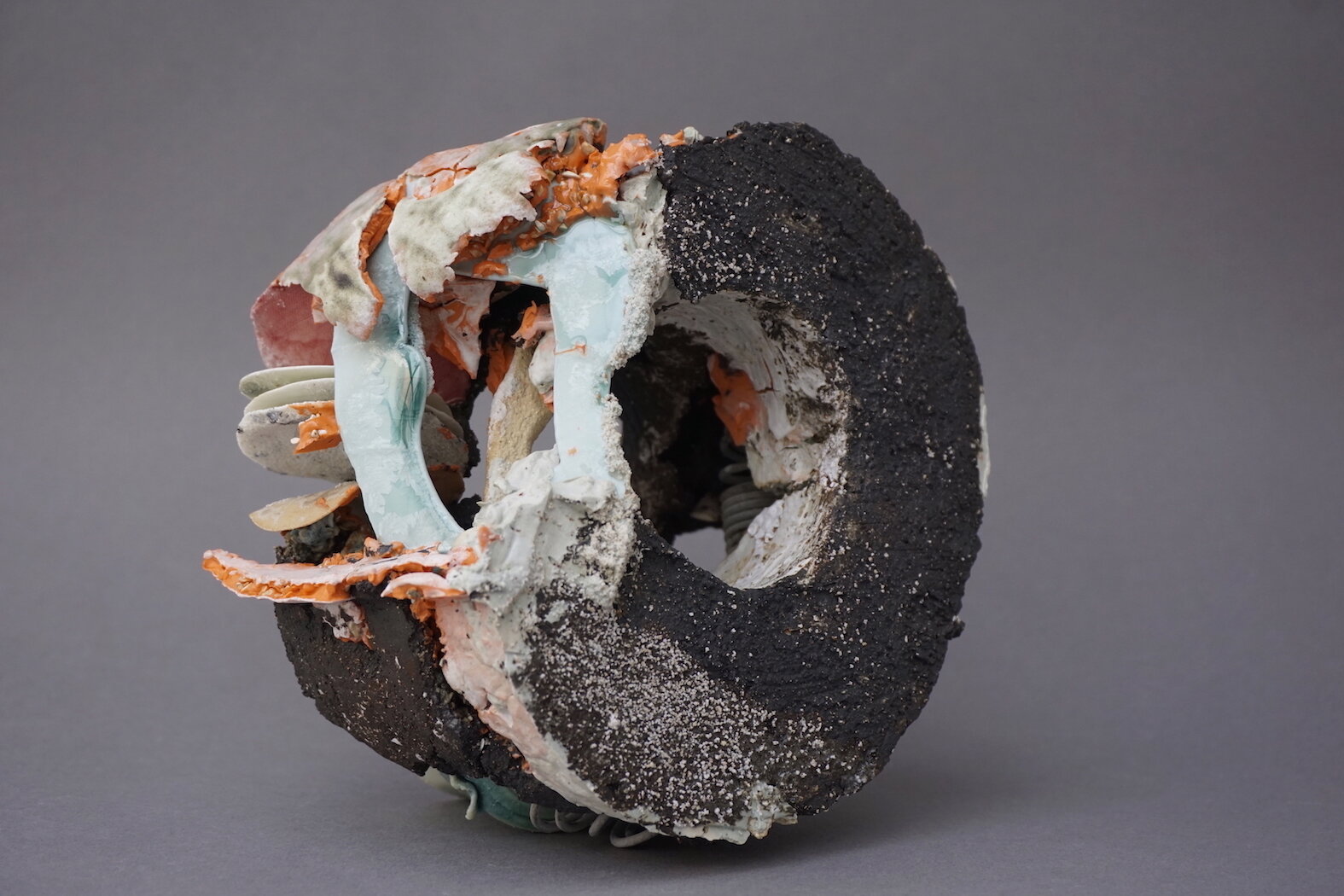 Anne-Laure Cano - Whisper 62 - H17xL12cm - Ceramics and metal.JPG