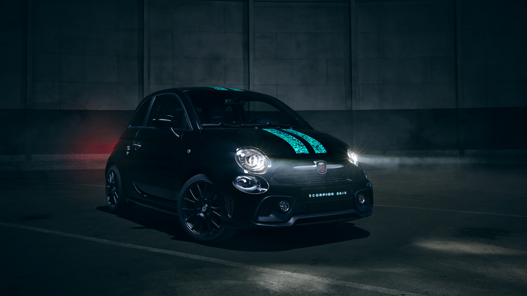 Abarth Scorpion Skin Edition 2 - auto.jpg