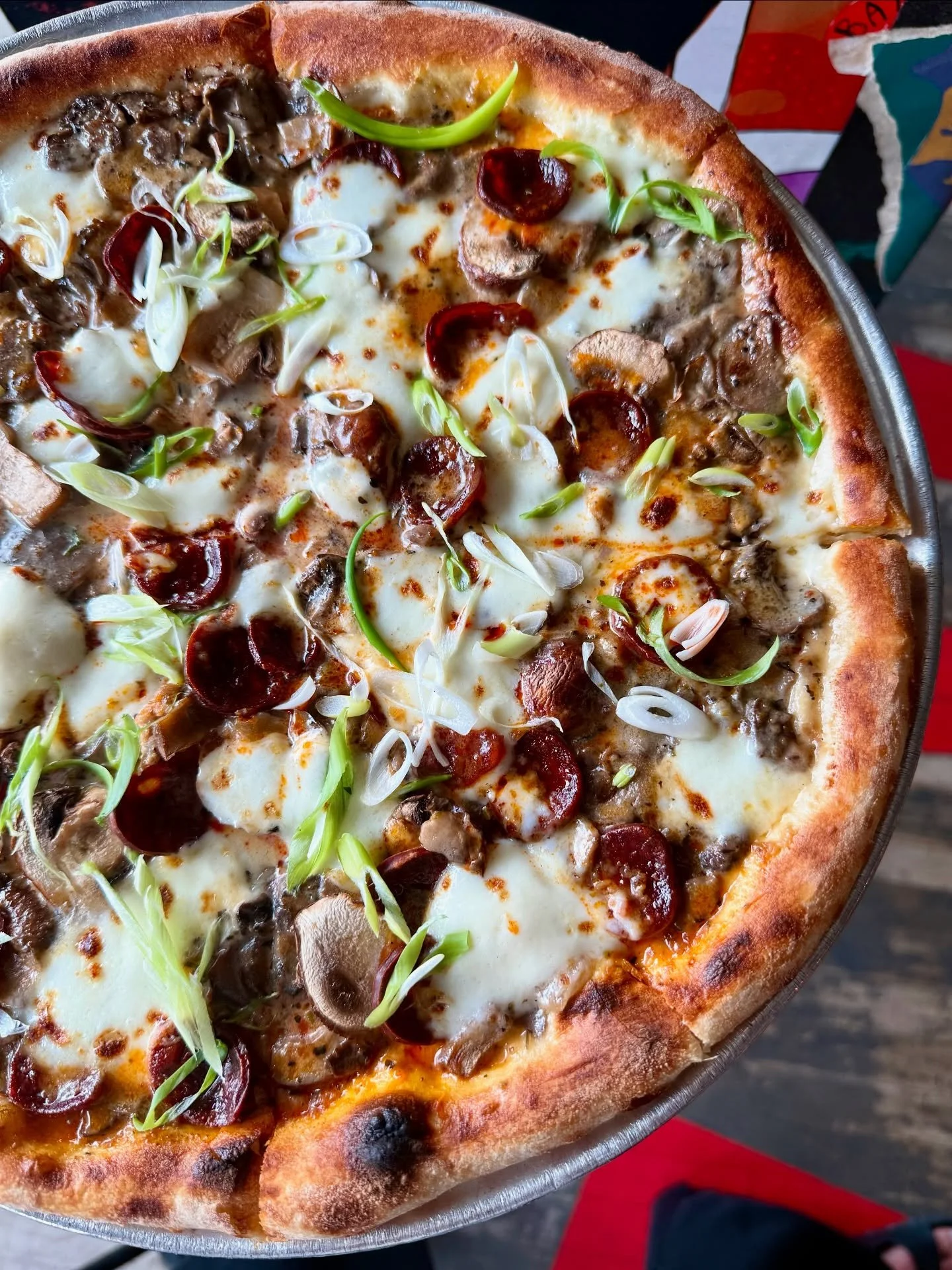 An OG Reno classic, the Spanish Monster: Chorizo, cremini mushroom, mushroom duxelle, scallion, mozzarella 🍄&zwj;🟫