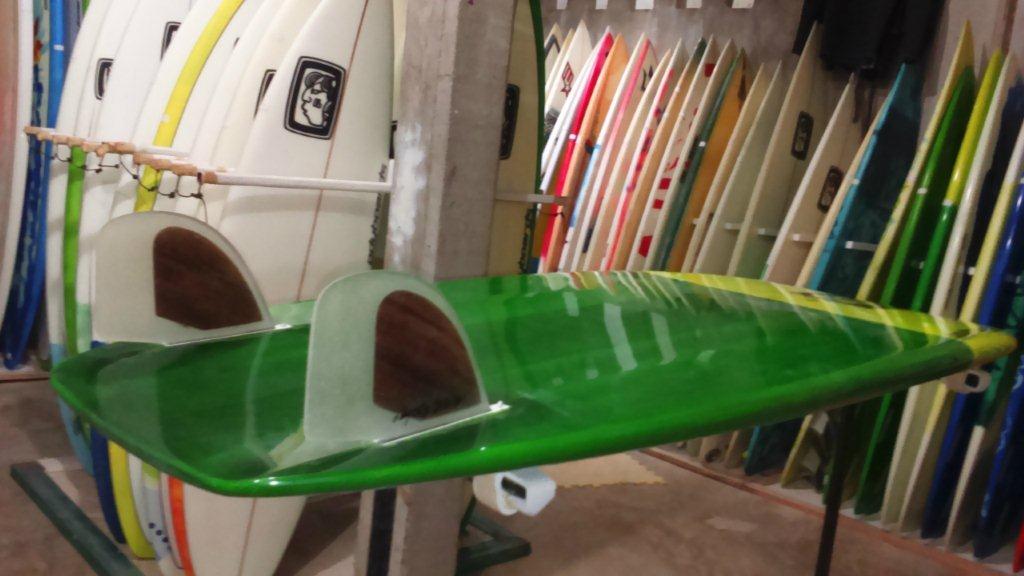 surfshop.jpg