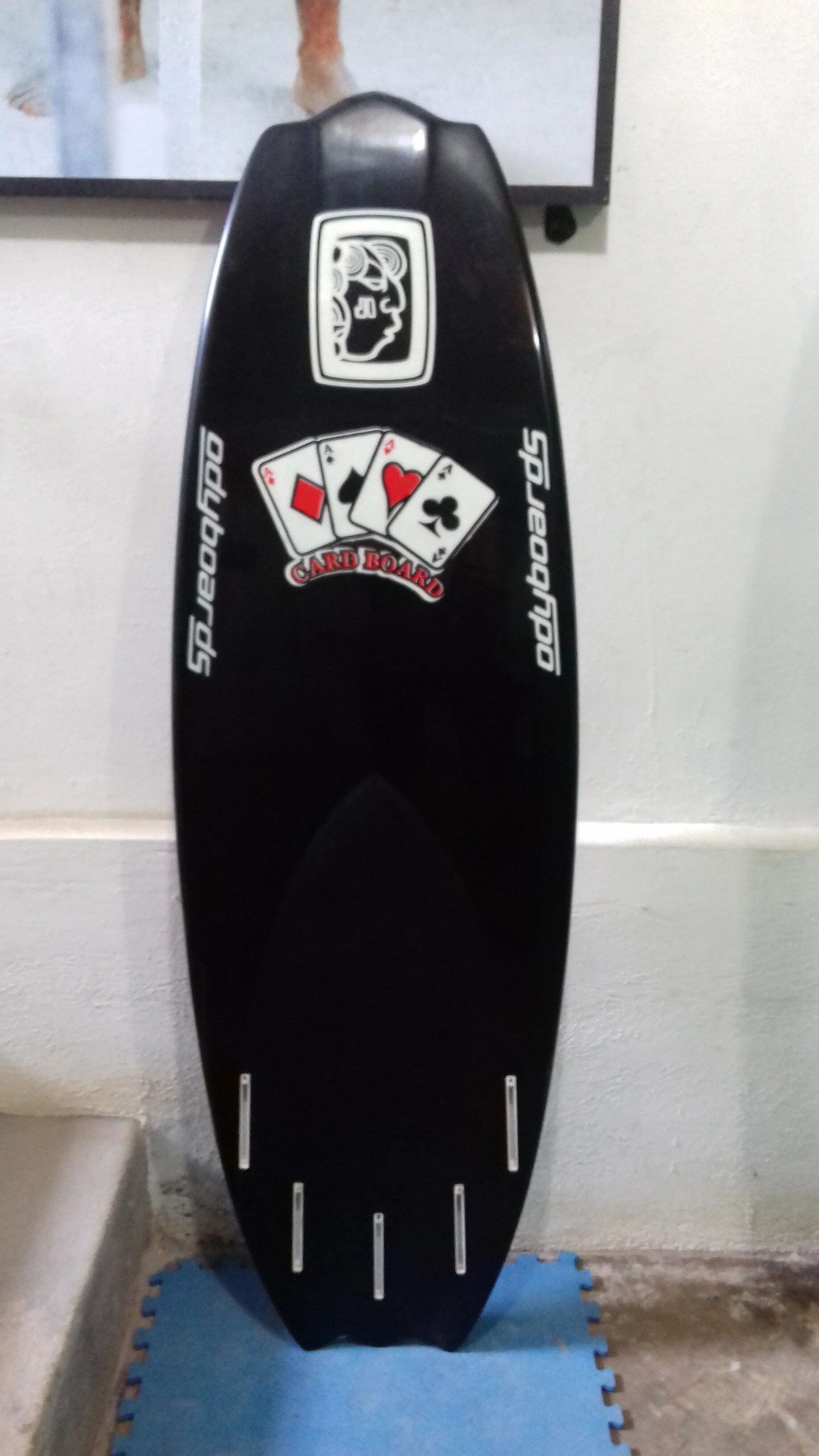 1899U_5'1 x 18 7-8 x 3 Cardboard_2.jpg