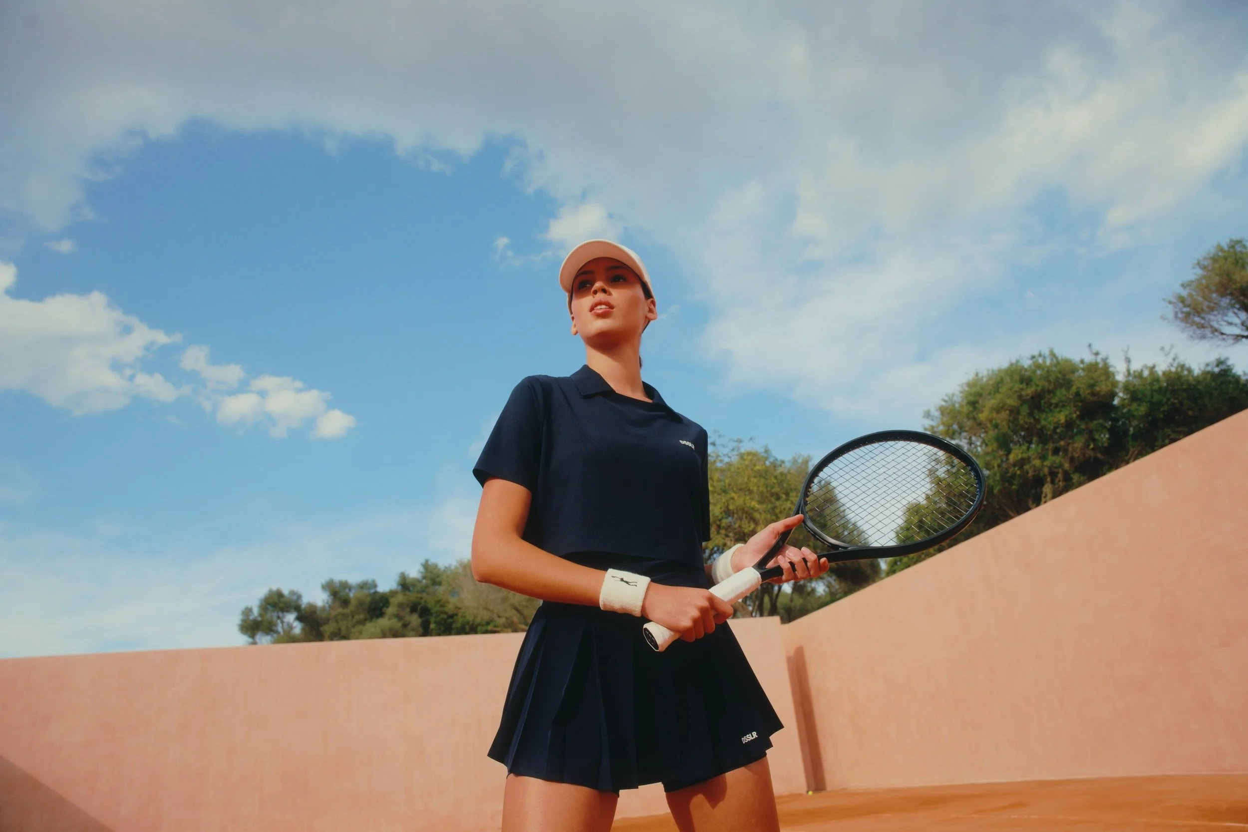 DSSLR_ON_COURT_CARD_664-celda-3.jpg