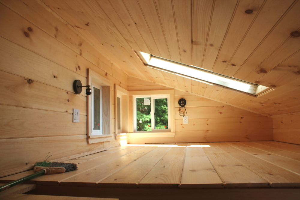 tinyhouse_loft.png