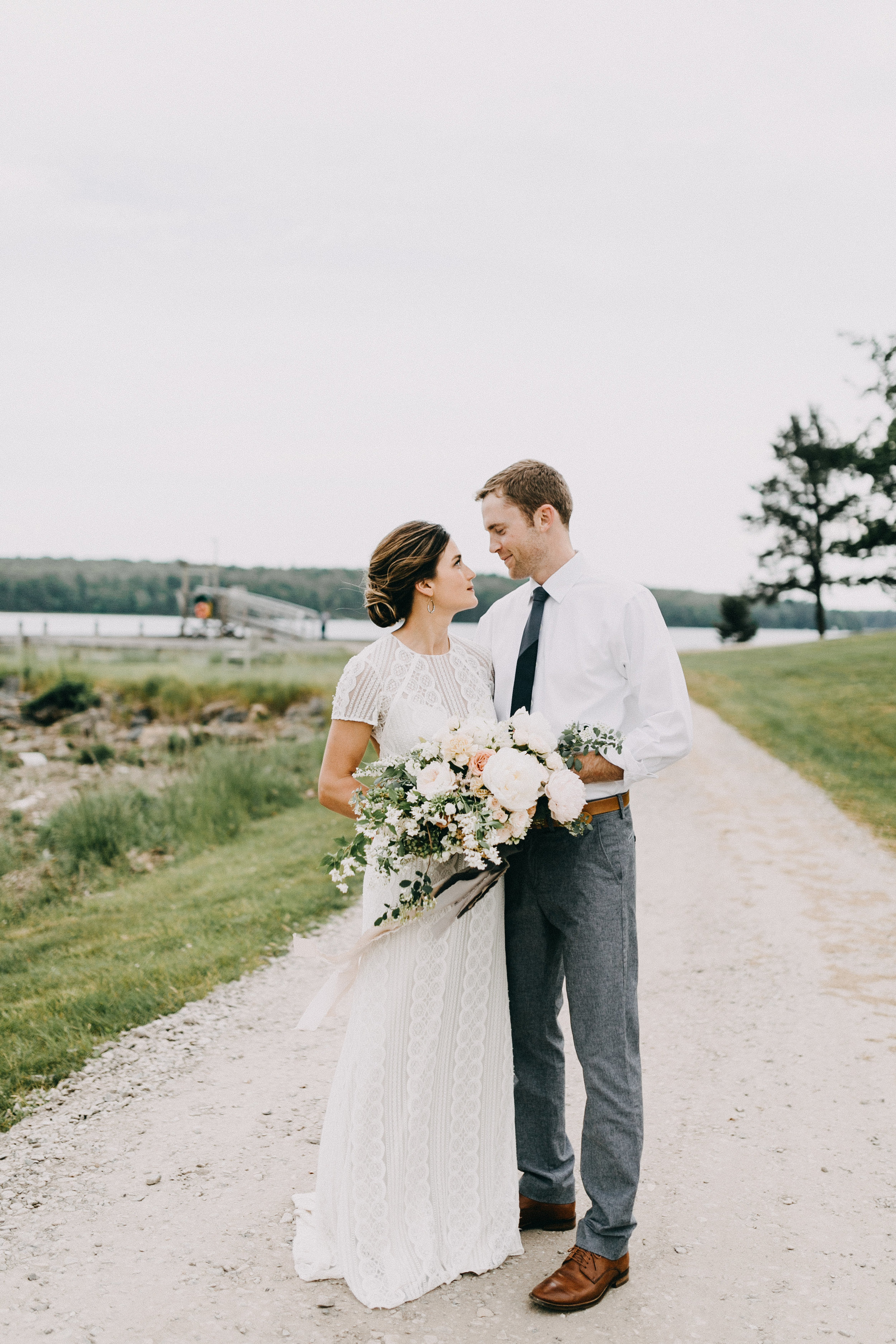 Watershed-Floral-Maine-Maritime-Wedding-Bridal-Bouquet-Centerpieces-0134.jpg