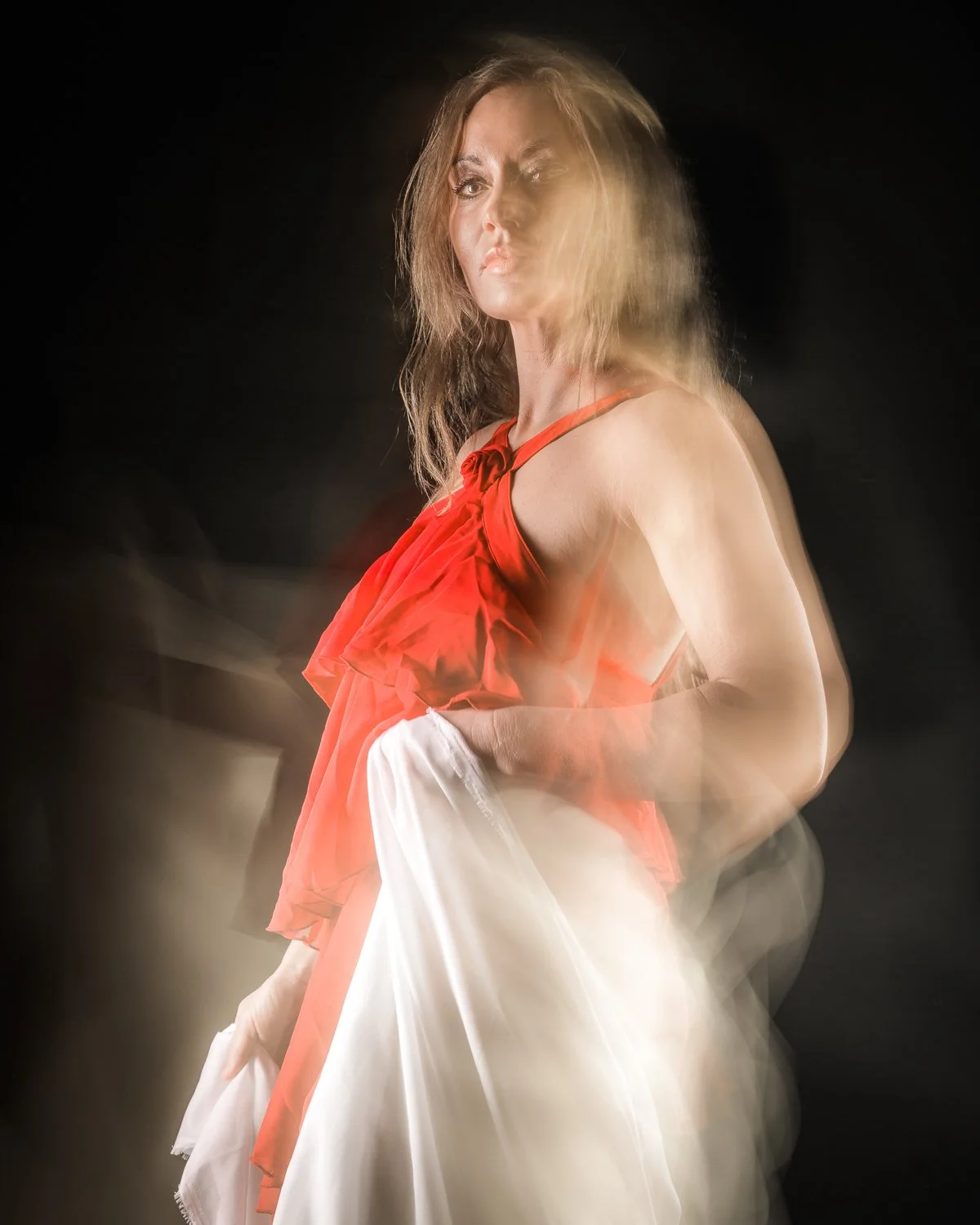 Fjordlapse Photography - Studio Portraits 2025 (9 of 14).jpg