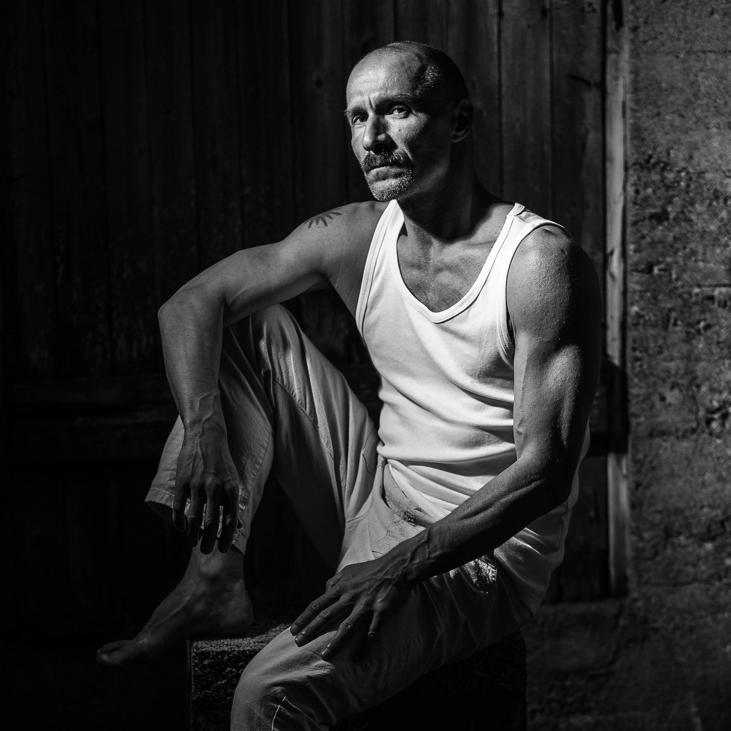 Studio Porträtt Portfolio Booklet Square (10 of 34).jpg