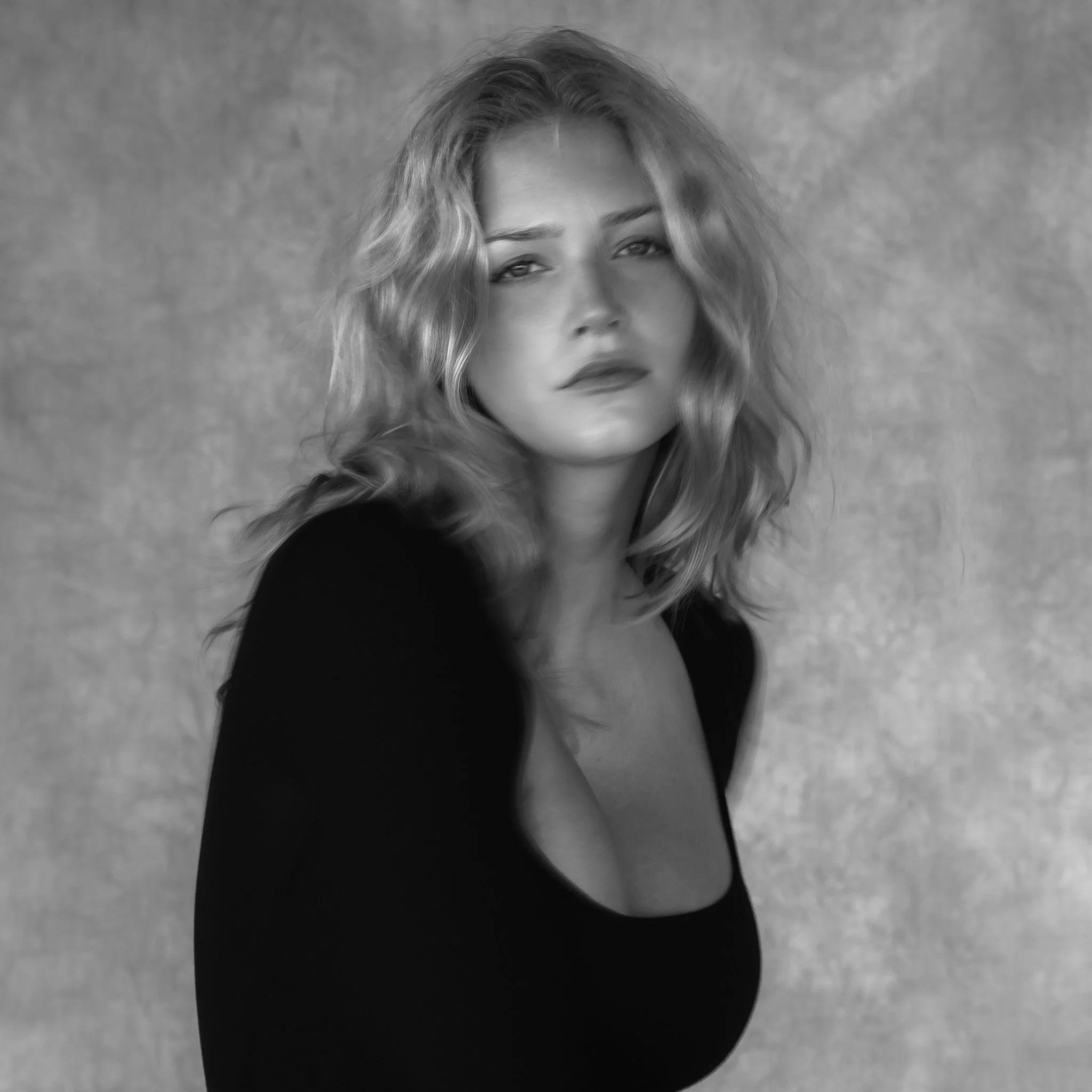 PORTRAIT 1X1 (3 of 50).jpg