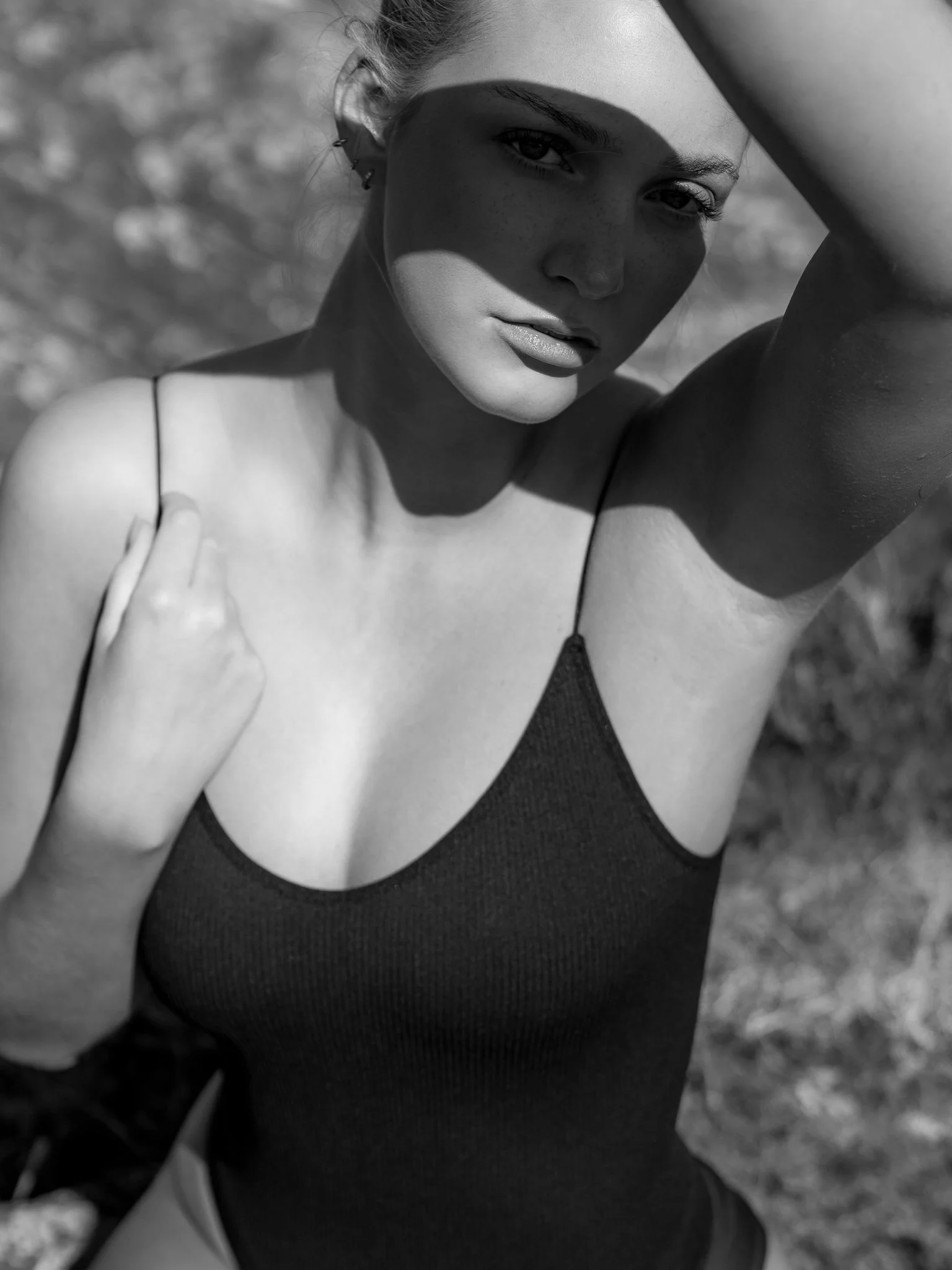 Hemsida Outdoor Portraits Vertical (5 of 40).jpg