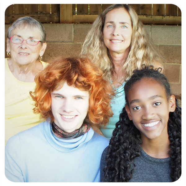 19-10-1-marit-&-family.png