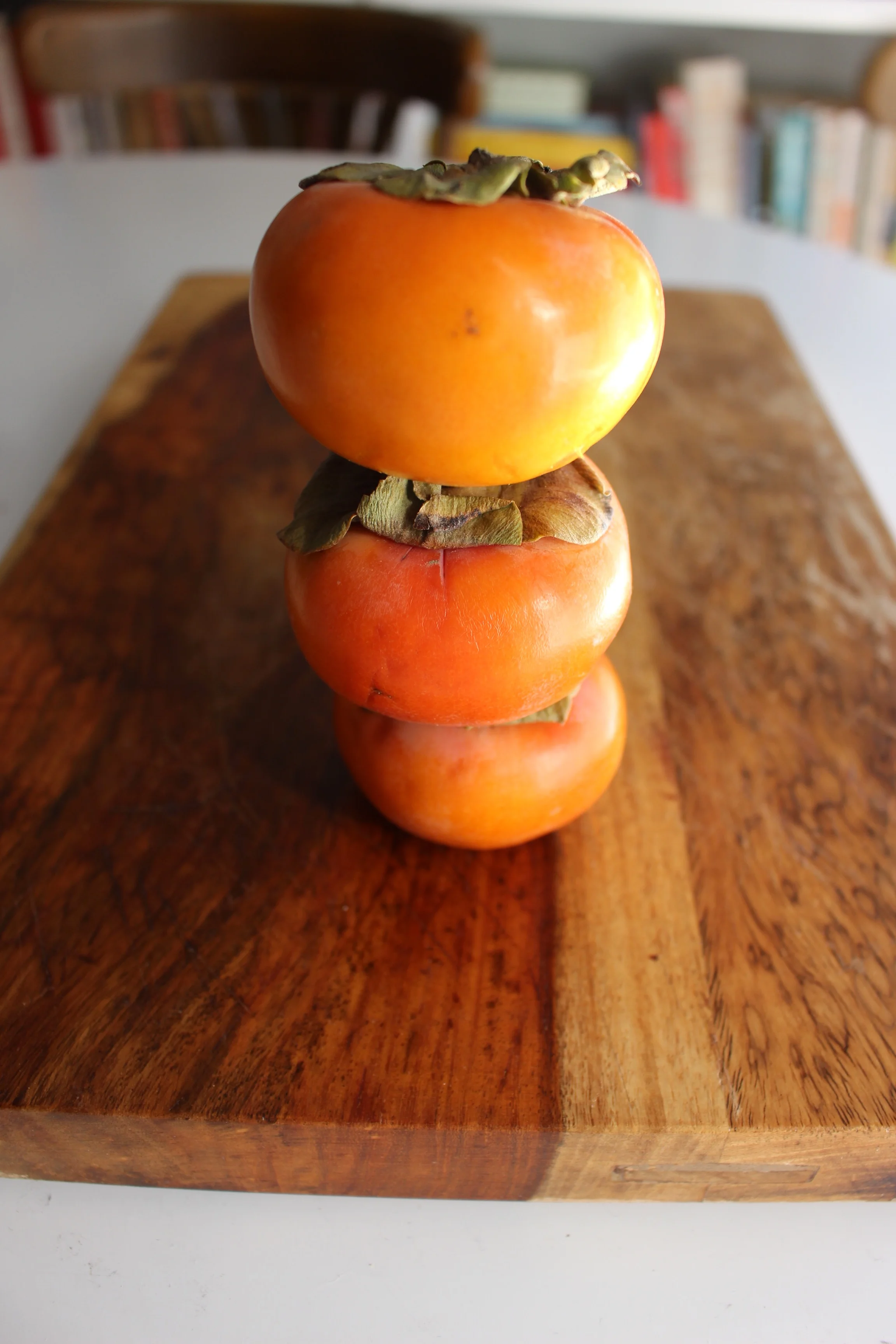 Persimmon, pear, and squash puree | Me & The Moose. This puree tastes like pie filling, but contains no added sugar. #meandthemoose #squashpuree #persimmonpuree #pearpuree #babyfood #toddlerfood #hiddenvegetables