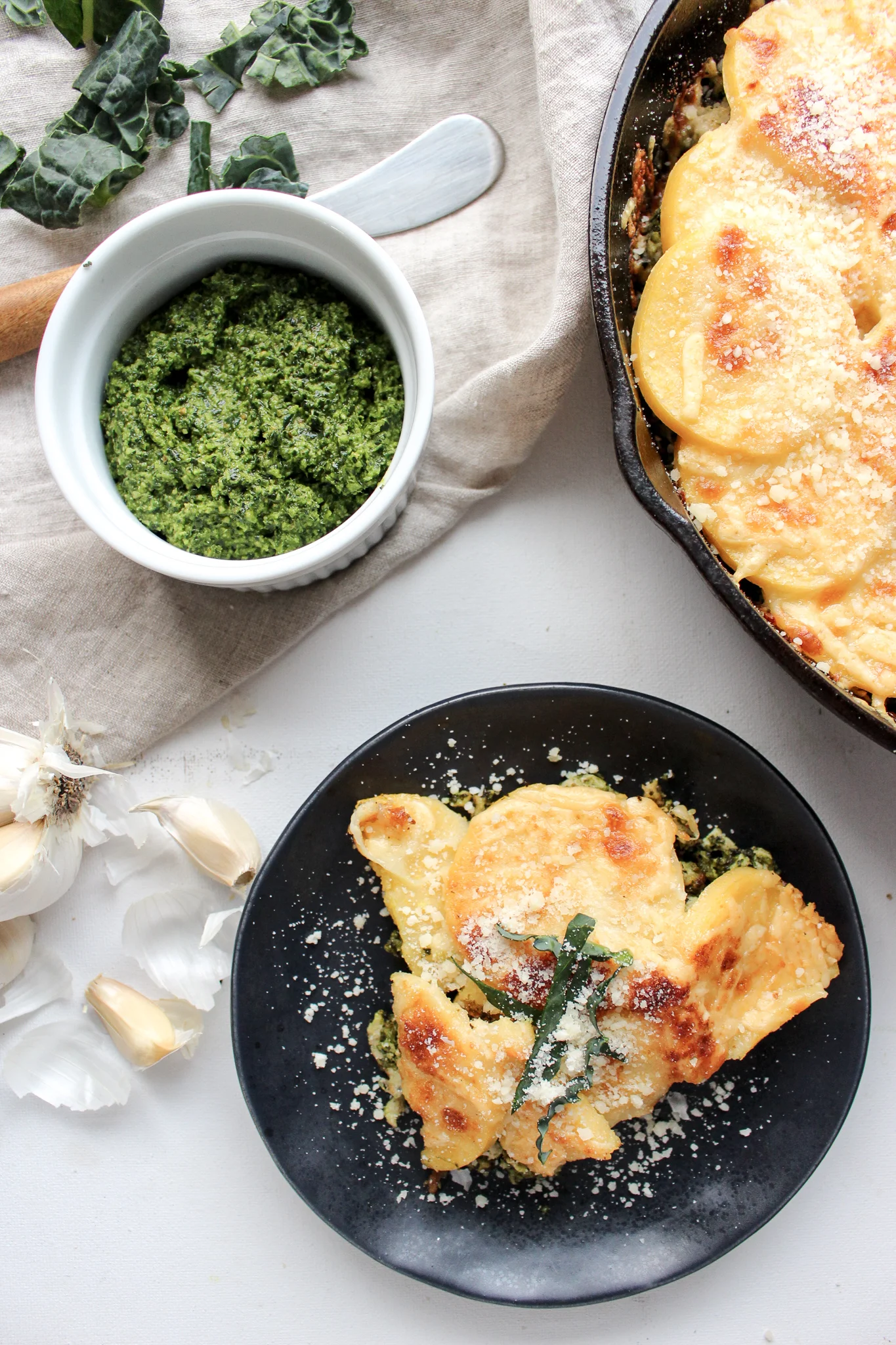 Polenta, turkey, and kale casserole | Me & The Moose. This casserole requires one oven-safe pan, a few simple ingredients, and is an easy, fast, healthy, and delicious meal for any busy night. #meandthemoose #kalerecipes #polentarecipes #kalepesto #dinnerrecipes #onepotcooking #fastdinnerrecipes #casseroles