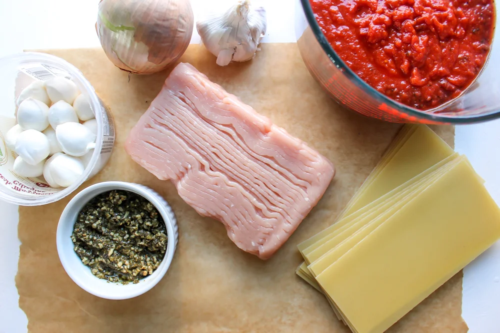 Stovetop turkey lasagna | Me & The Moose. This one-pot meal is the fastest, easiest route to cheesy pasta that will comfort anyone in these cold, dark months. #meandthemoose #lasagna #stovetoplasagna #onepotmeals #easydinner #dinnerrecipes #dinner #onepotdinner #stovetop #cheese