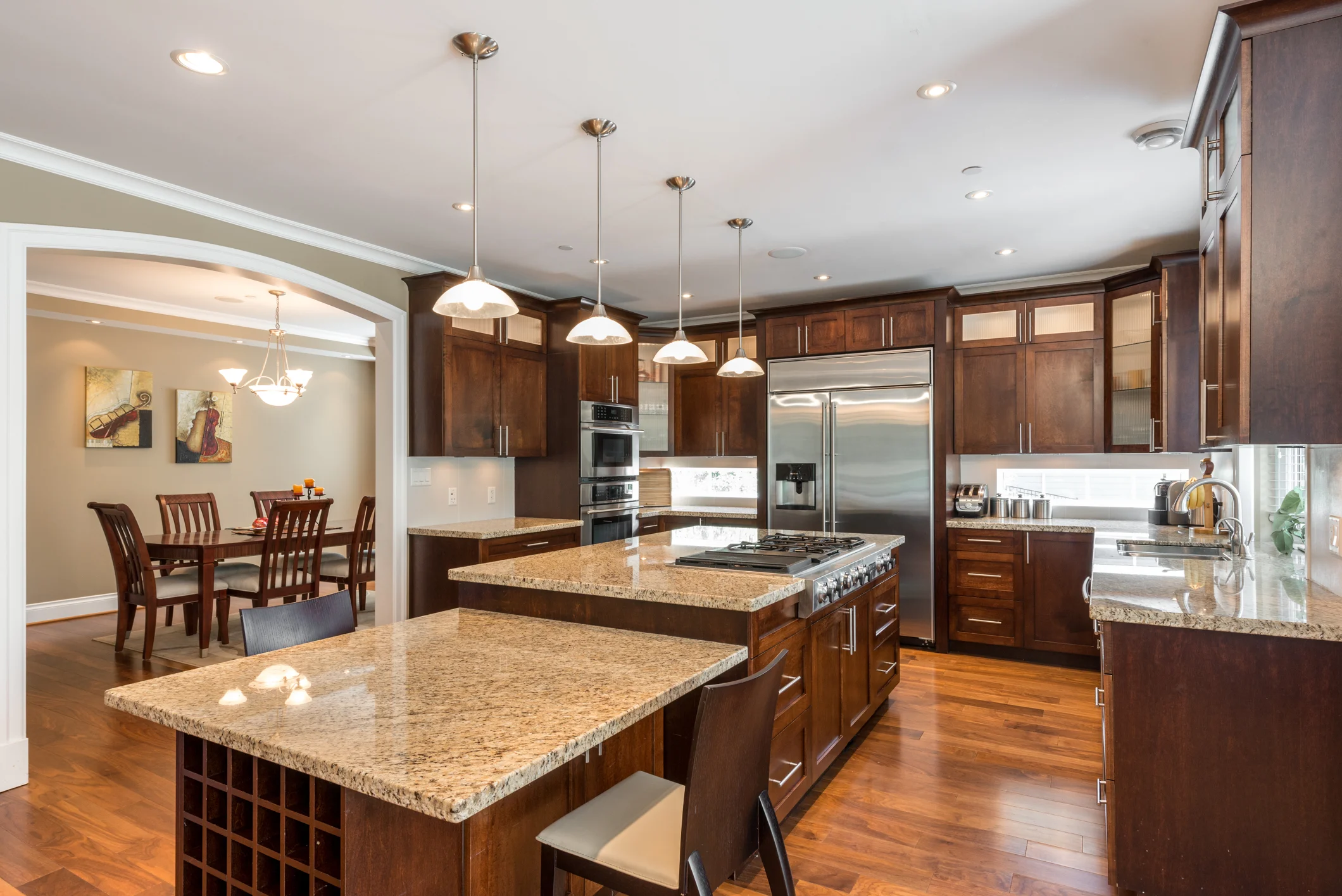 1016 Jay Crescent-10.jpg