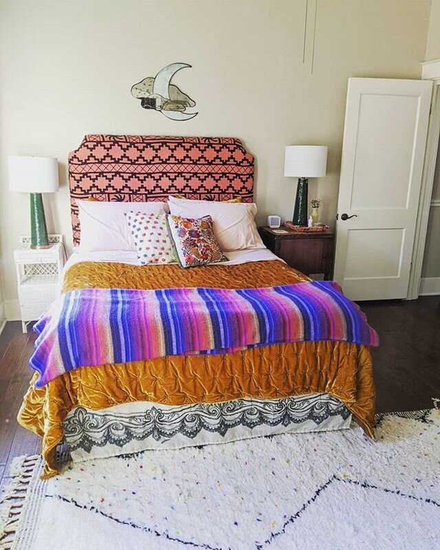 My bedroom at the #1908victorian is really coming together! Finally scored my very own vintage #beniouarain  rug 😍 Next is paint and some beautiful flowing curtains to finish it off. All sources are tagged, everything else is vintage or collected 💜