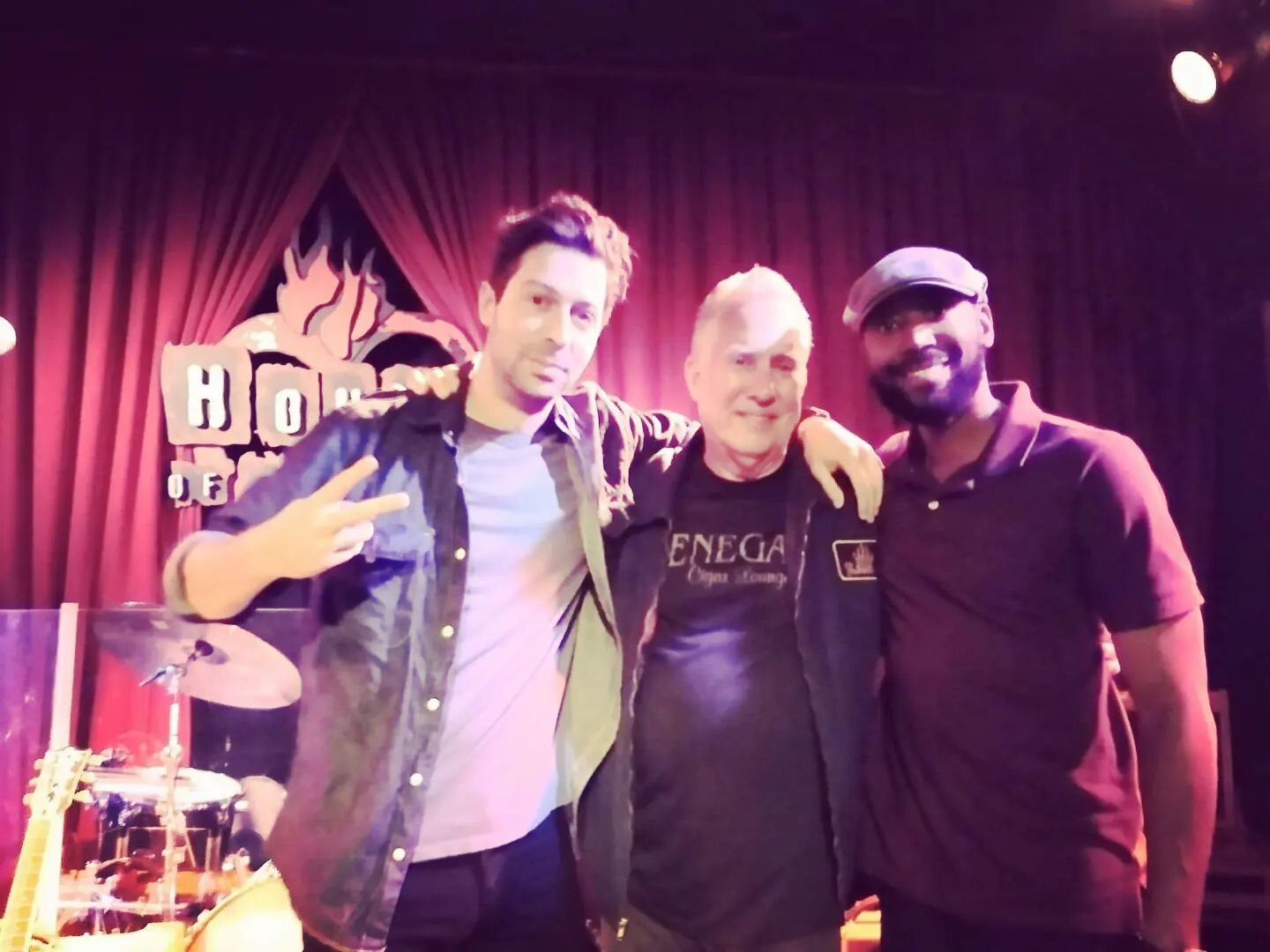 This past Saturday I headlined at the House of Blues in Chicago, IL...I had Kenny Smith on drums and look who showed up...ANSON FUNDERBURGH! We talked about the new album and he sat in with us. He told me he is going to teach me how to swing a mean d