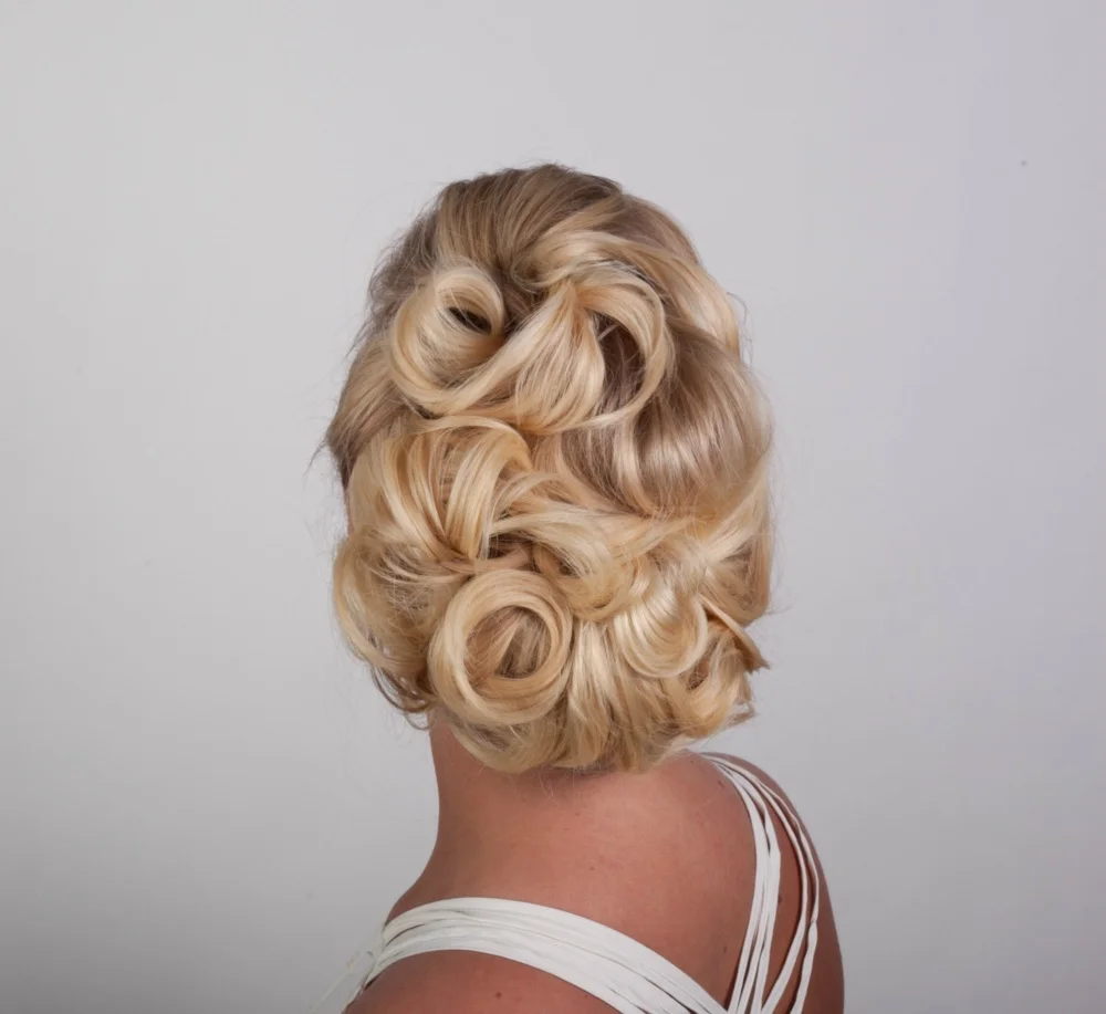 Wedding hair and makeup for brides and bridal party on location in Los Angeles and beyond.