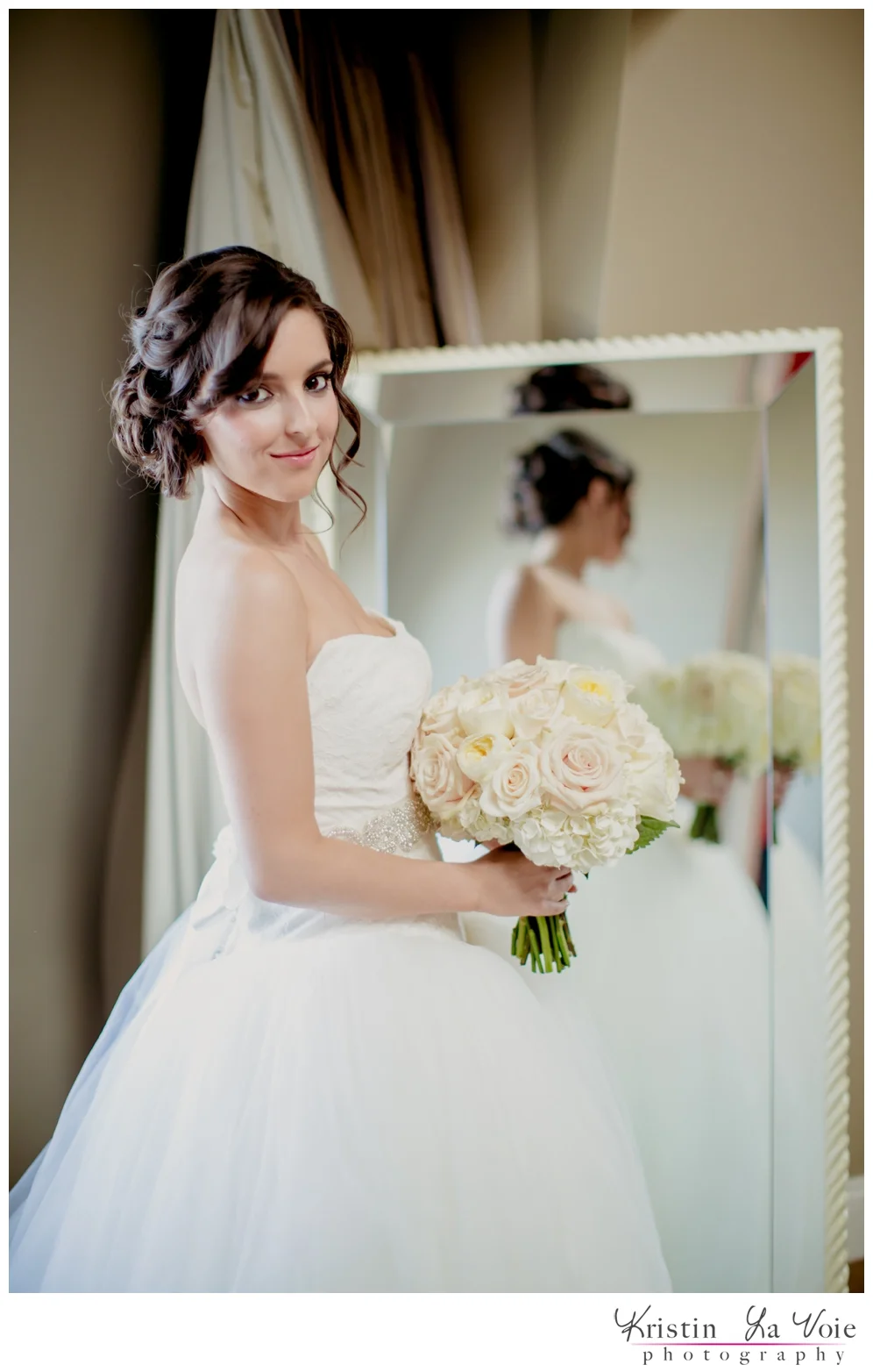 Kristin-La-Voie-Photography-Chicago-Wedding-Photographer-Blackstone-Renaissance-132.jpg