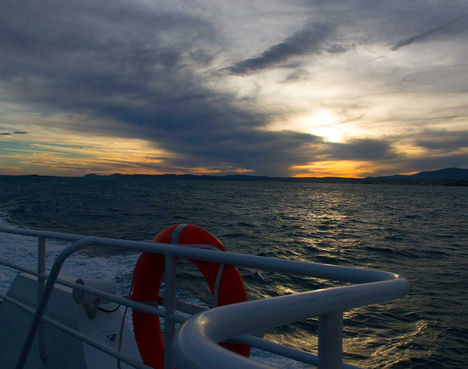 boat-sunset.jpg
