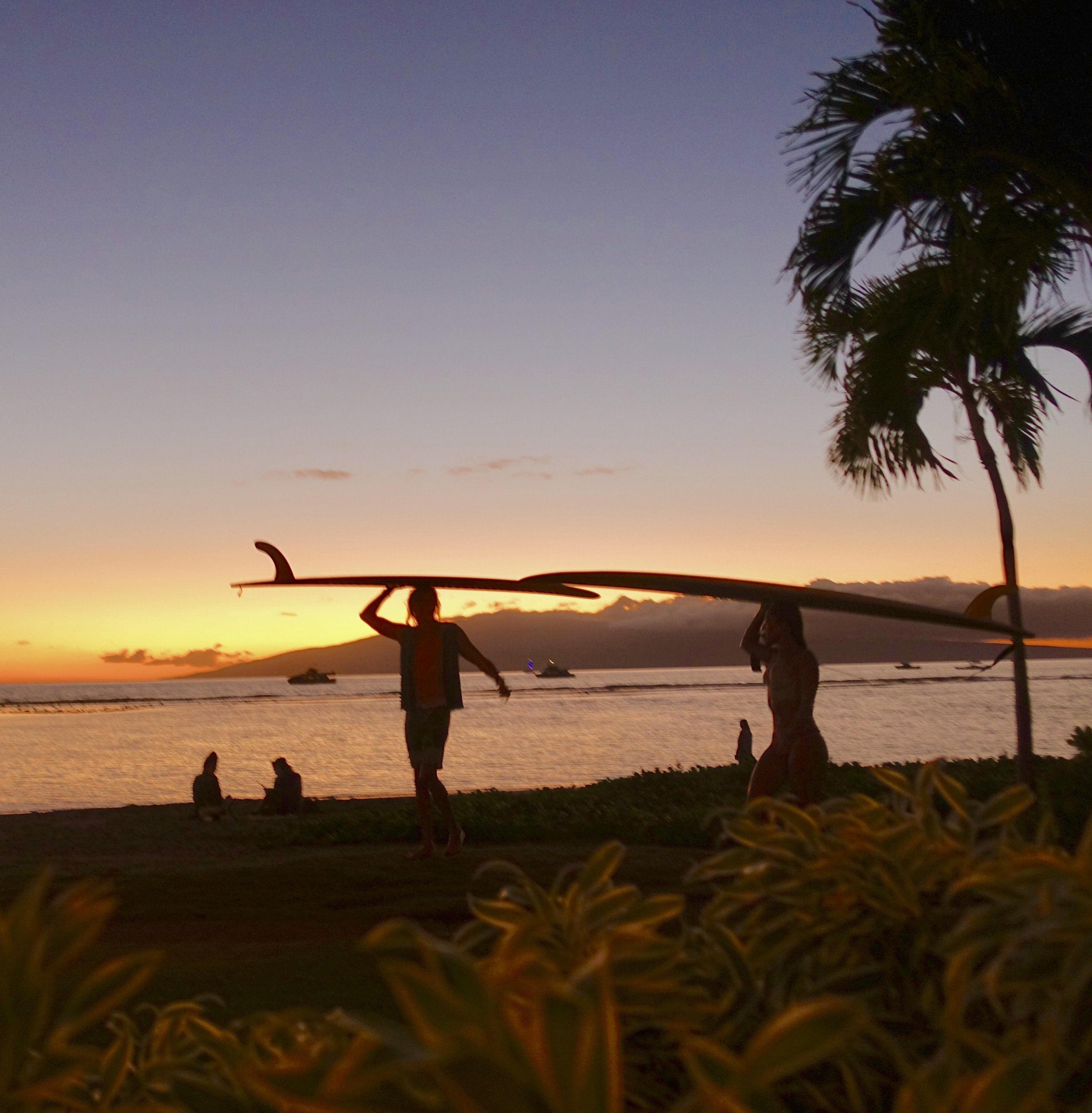  In the space between day and night 