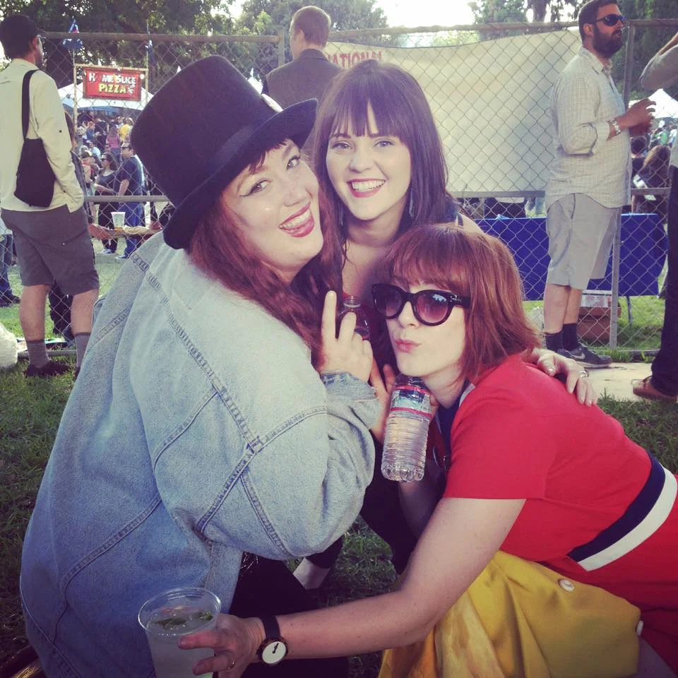 This lady with the top hat found Leslie's phone in the pit (duh!). She was the nicest human being for returning it and posing for an idiotic photo.