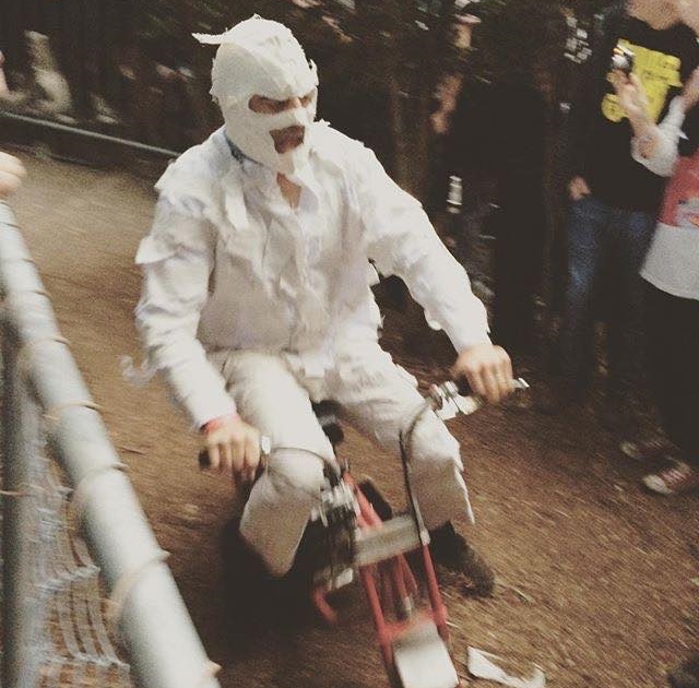 Here come THE MUMMIES!!!