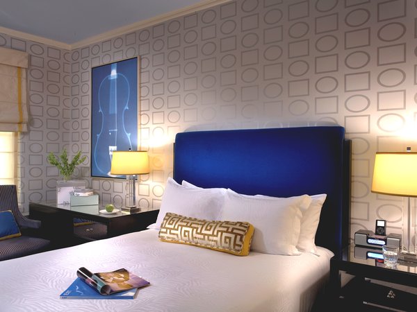 Image via: Hotel Allegro
