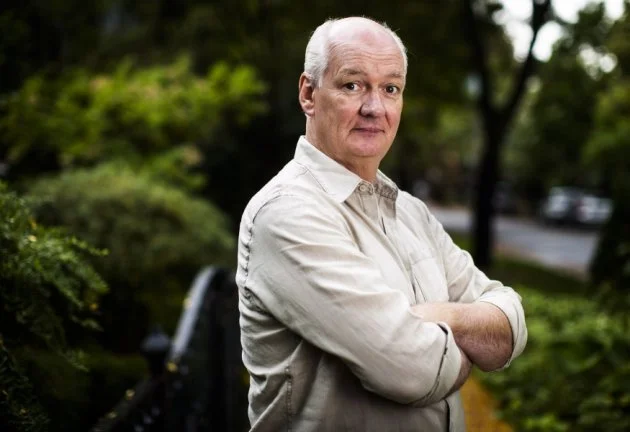 Does pretending to be poor help poor people?