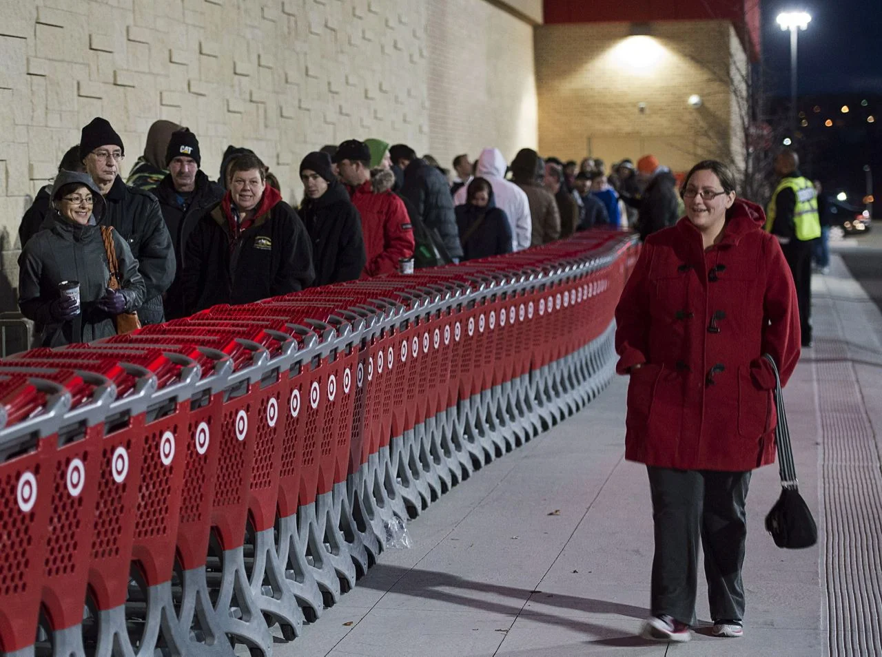 Canadians can get better Black Friday deals in the U.S.