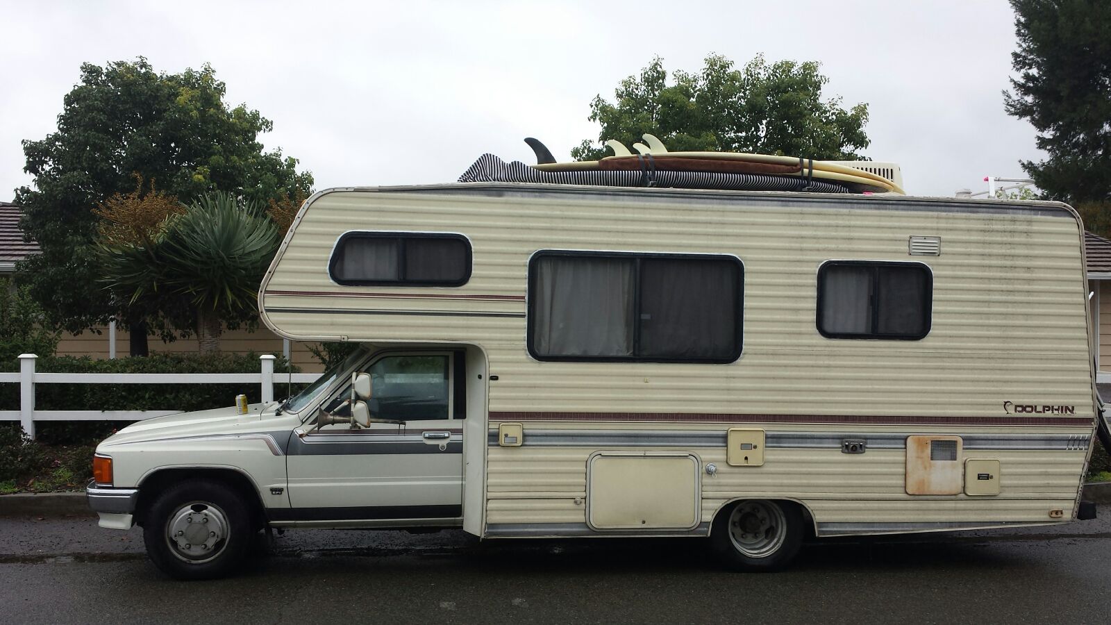 1987 Toyota Dolphin