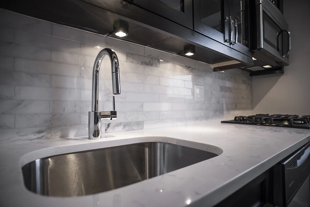 Kitchen1.jpg