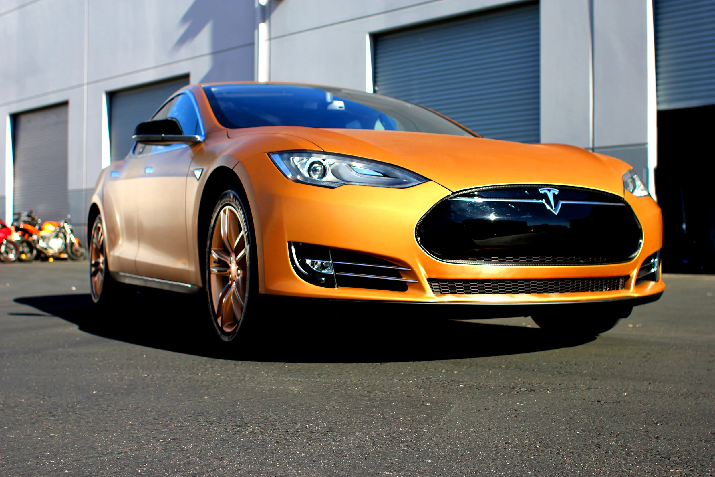 Tesla Model S Brushed Bronze — Incognito Wraps