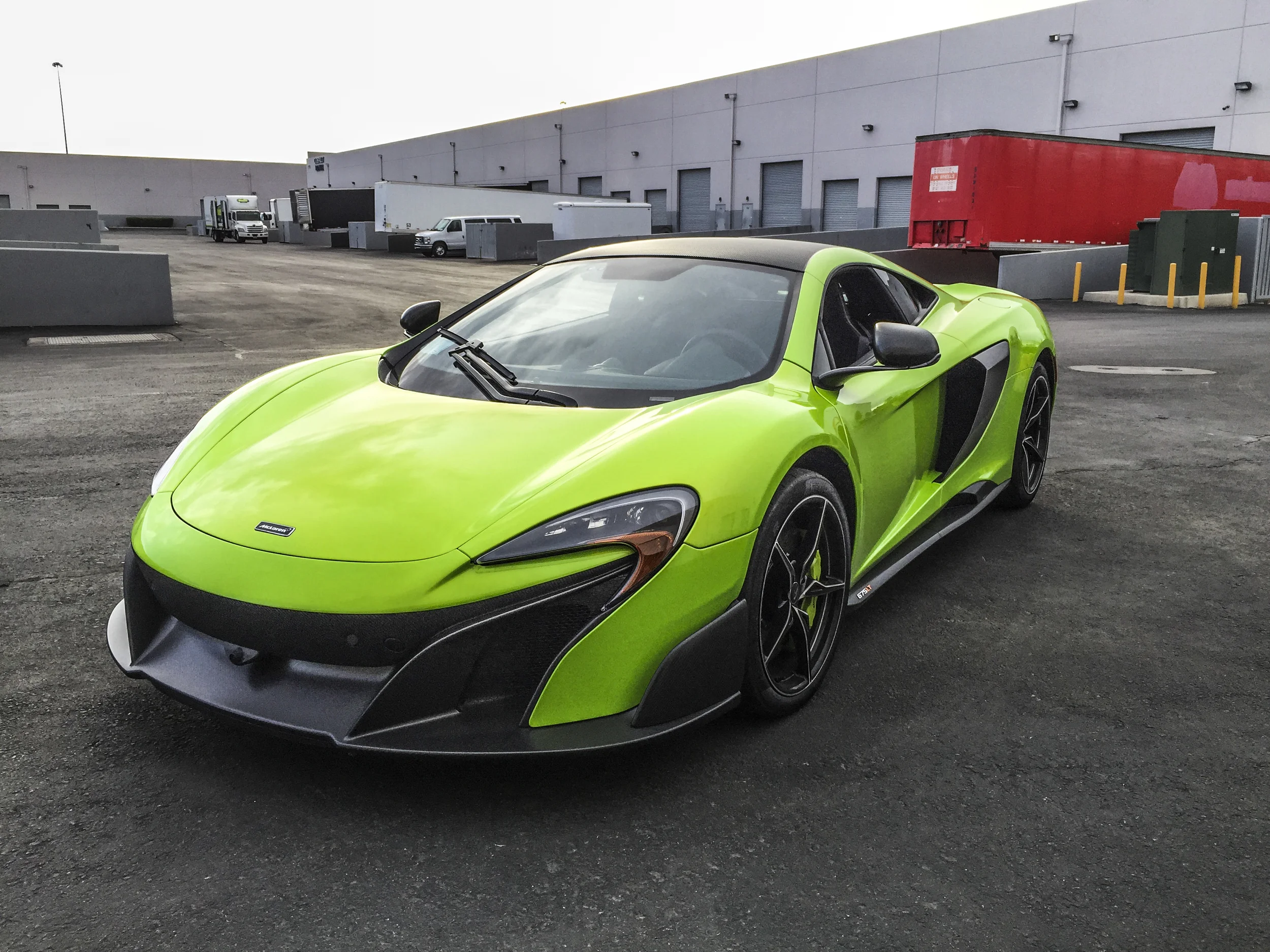McLaren 675LT - Raw Carbon Fiber — Incognito Wraps
