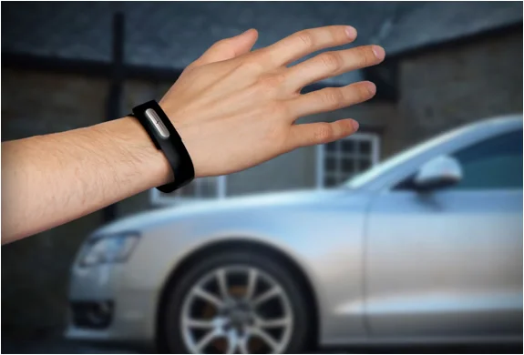 The Heartbeat Authentication Bracelet, Nymi
