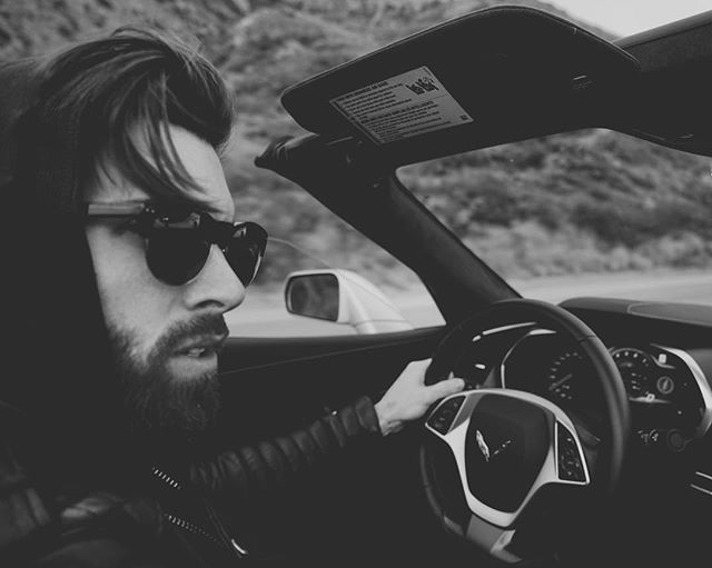 Out for a cruise in my signature shades 🕶... @madeeyewear photo by @thedrewnewman #madexlevi (link in bio)