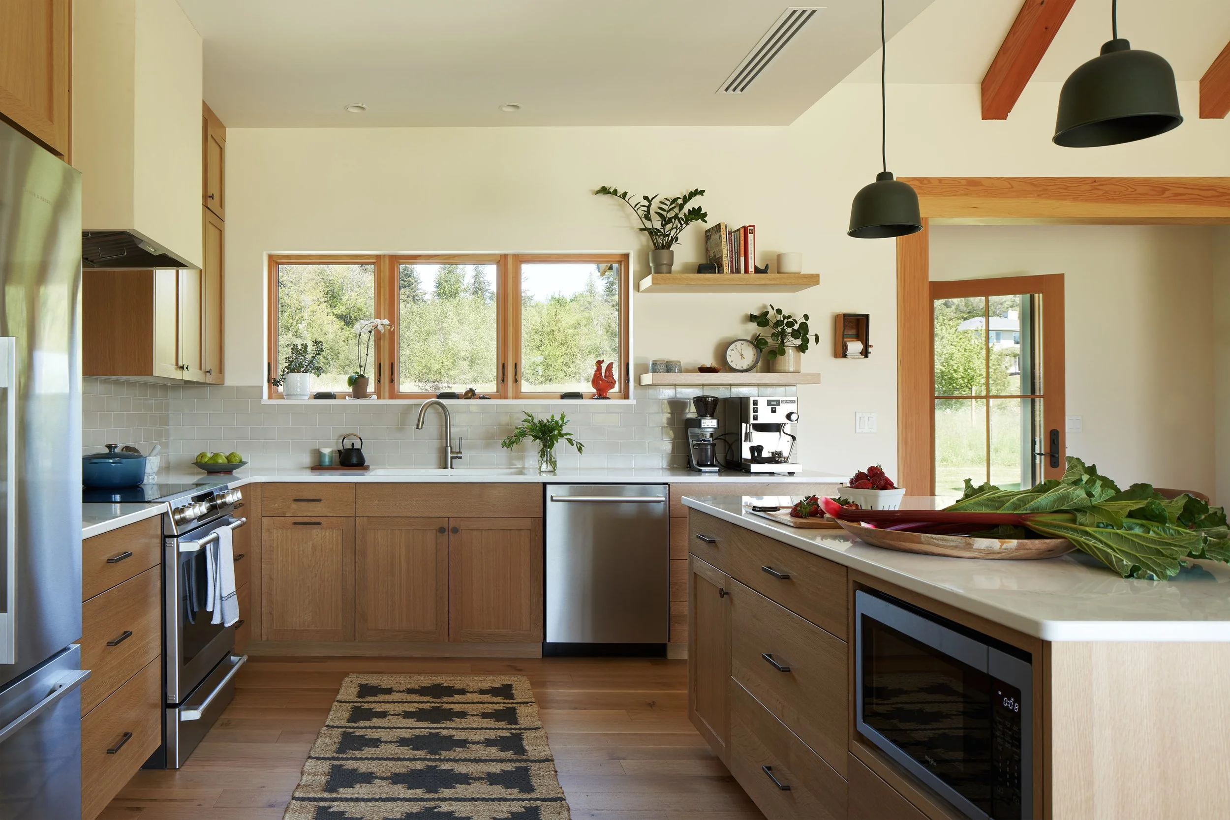 Kitchen 1 copy.jpg