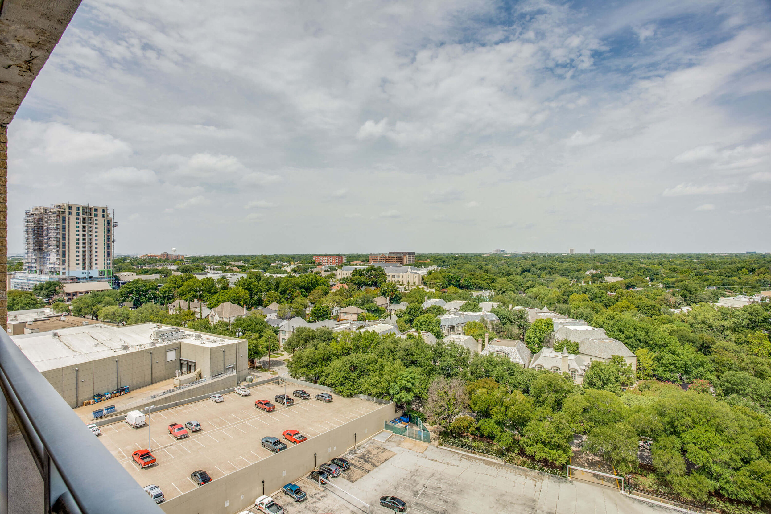 3883-turtle-creek-blvd-dallas-tx-75219-High-Res-21.jpg