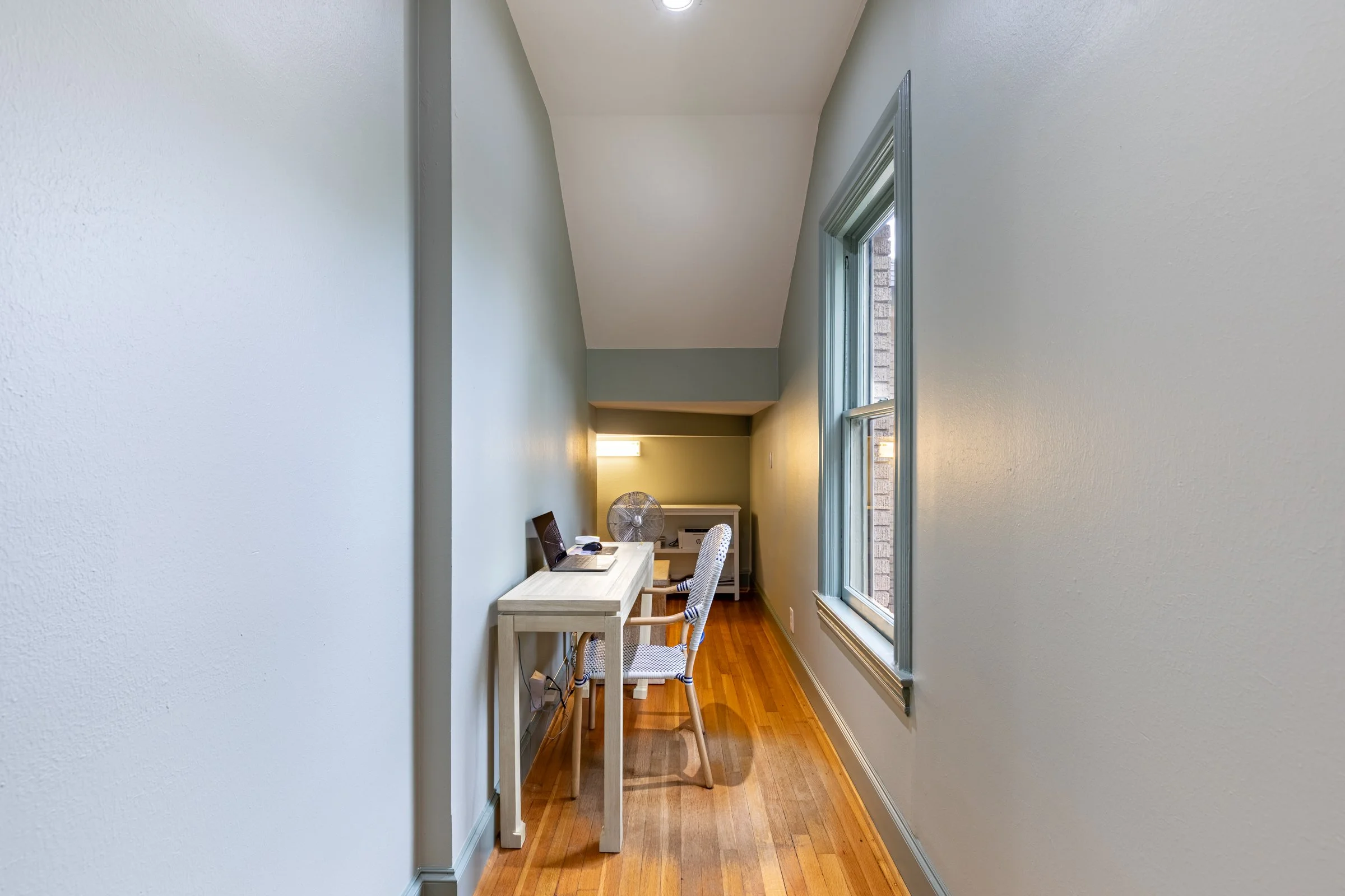 5435 Mercedes Ave_18.jpg