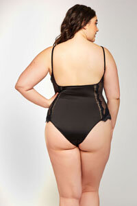 8593X-BLAC-B-WEB-Small.jpg