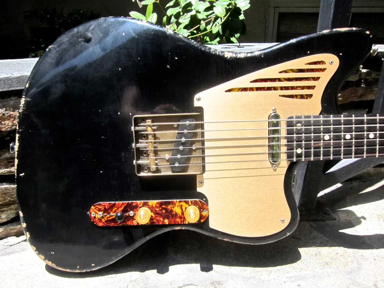 Waterslide Telemaster Baritone Black Nitro w/Fralin Blues Special Pickups & Aluminum Guard