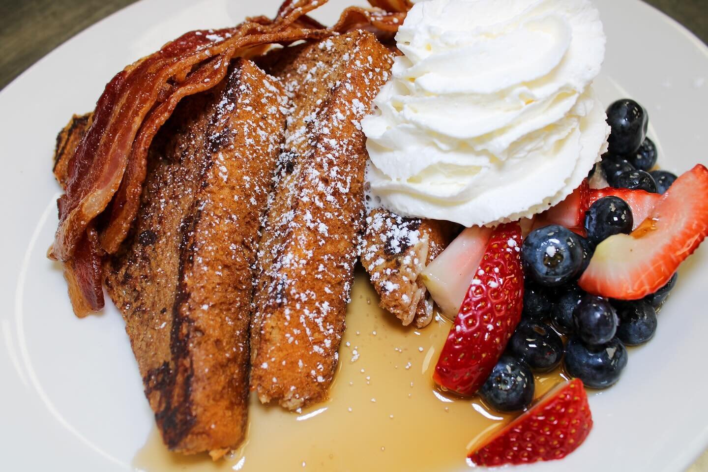 French Toast
Bacon, Strawberries, Maple Syrup

One Station Plaza Rye, NY 10580
914 967 0332

#foodie #westchestereats #914eats #914food #westchesternyeats #brunch #frenchtoast
