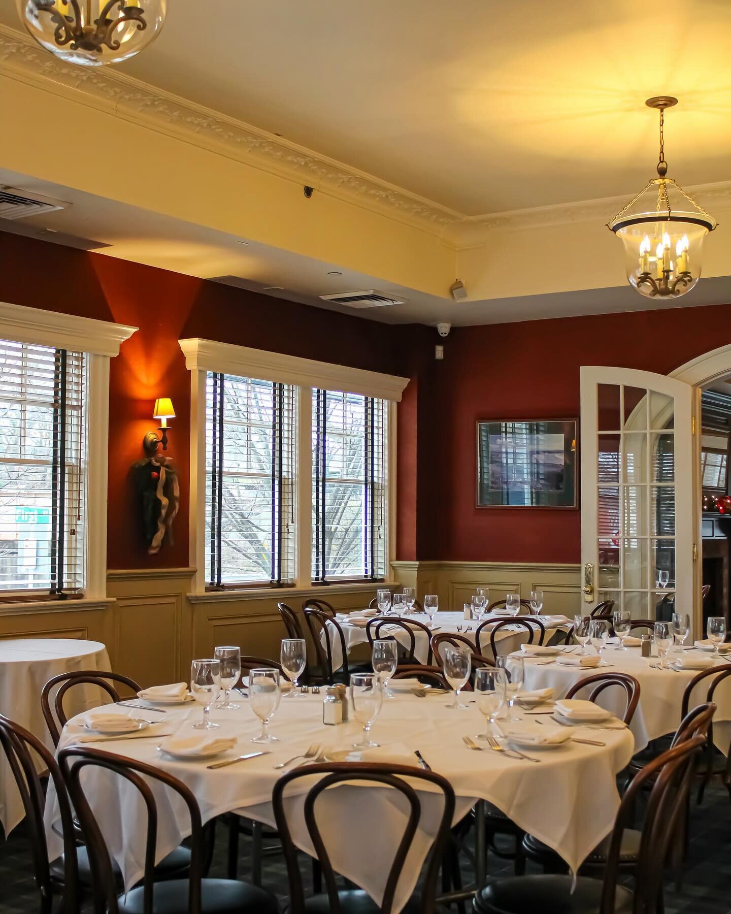 Rye Grill & Bar | Reservations
